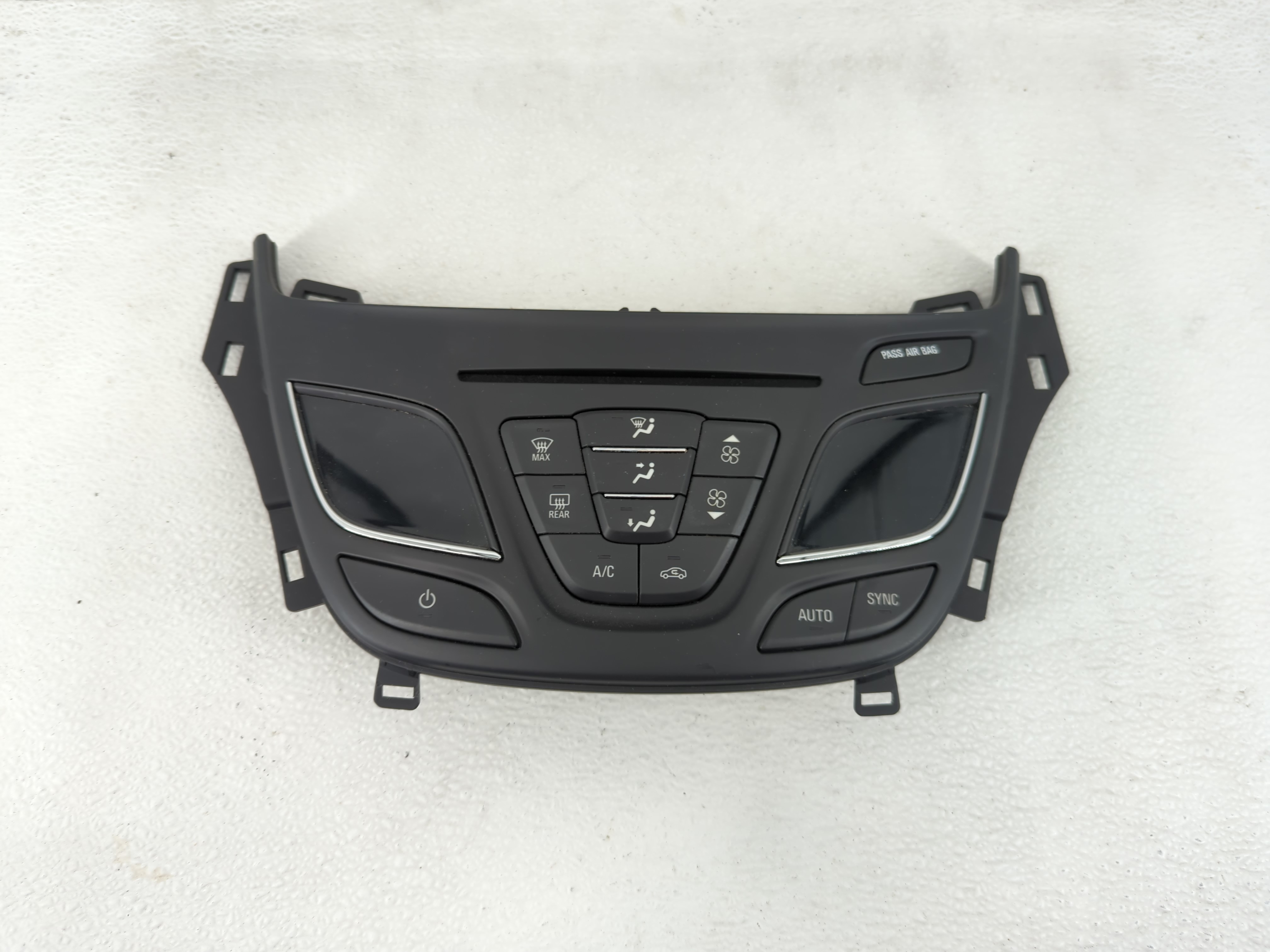 2014-2015 Buick Regal Ac Heater Roof Climate Control 90802627 1207412 - Oemusedautoparts1.com