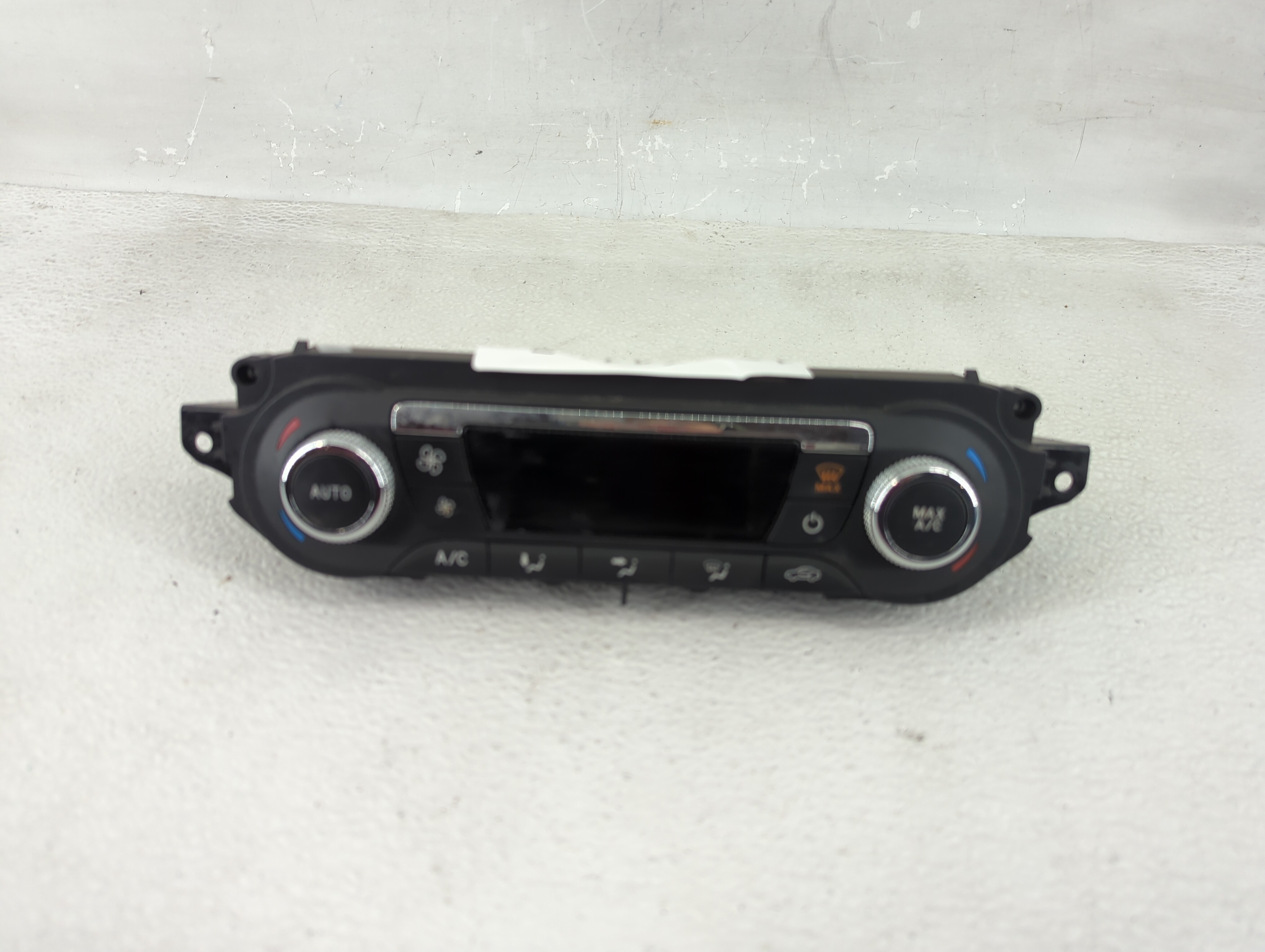 2015-2016 Ford Escape Ac Heater Roof Climate Control Cj5t-18c612-be 1207413 - Oemusedautoparts1.com