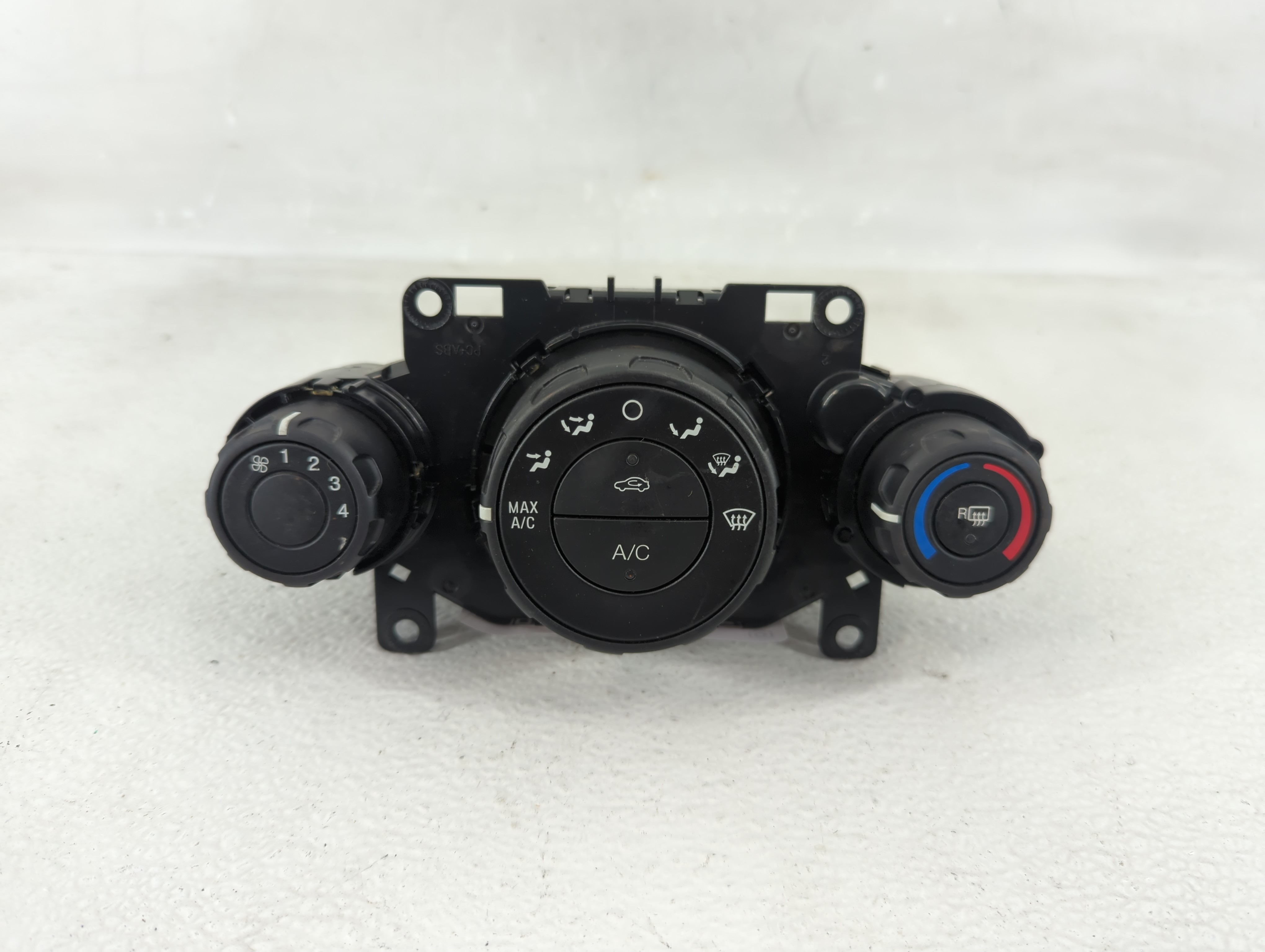 2014-2019 Ford Fiesta Ac Heater Roof Climate Control D2bt 19980 Af 1207417 - Oemusedautoparts1.com