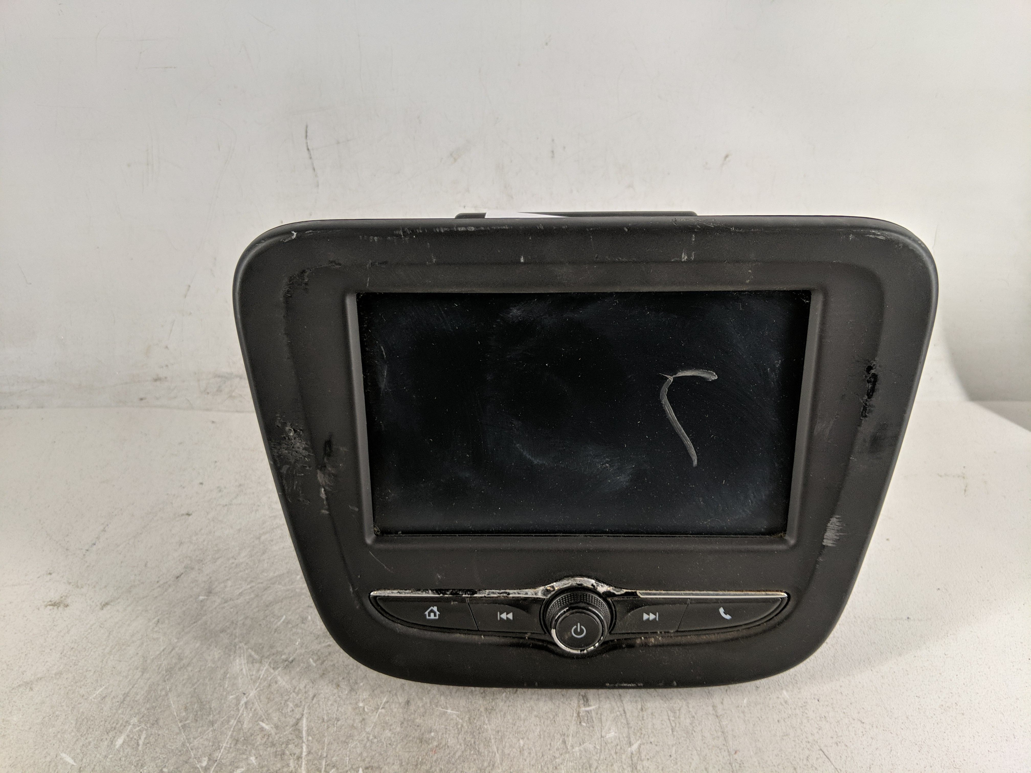 2017-2017 Chevrolet Malibu Am Fm Cd Player Radio Receiver 1207454 - Oemusedautoparts1.com
