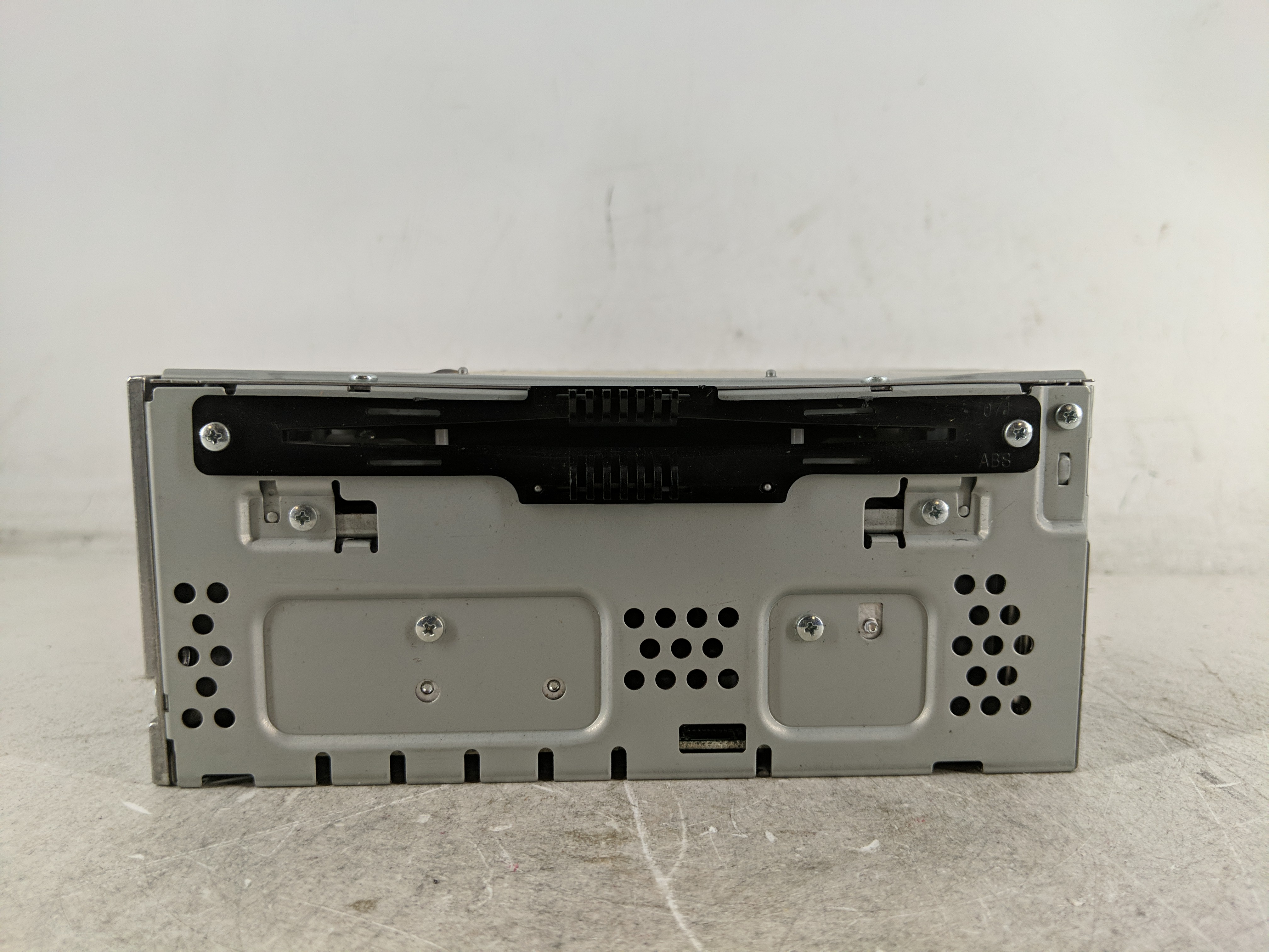 2013-2015 Lincoln Mks Am Fm Cd Player Radio Receiver 1207484 - Oemusedautoparts1.com