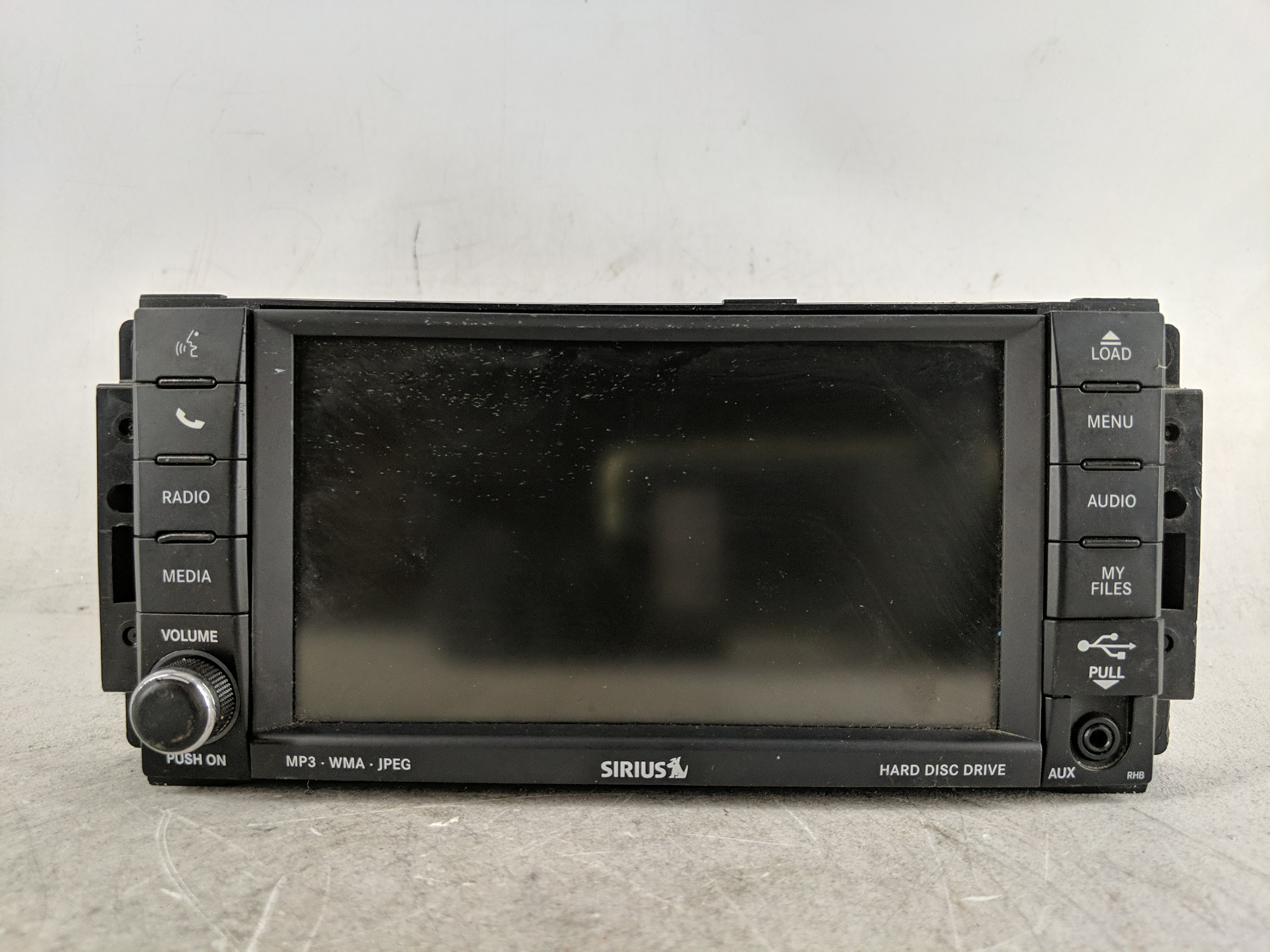 2011-2011 Chrysler Town & Country Am Fm Cd Player Radio Receiver 1207511 - Oemusedautoparts1.com