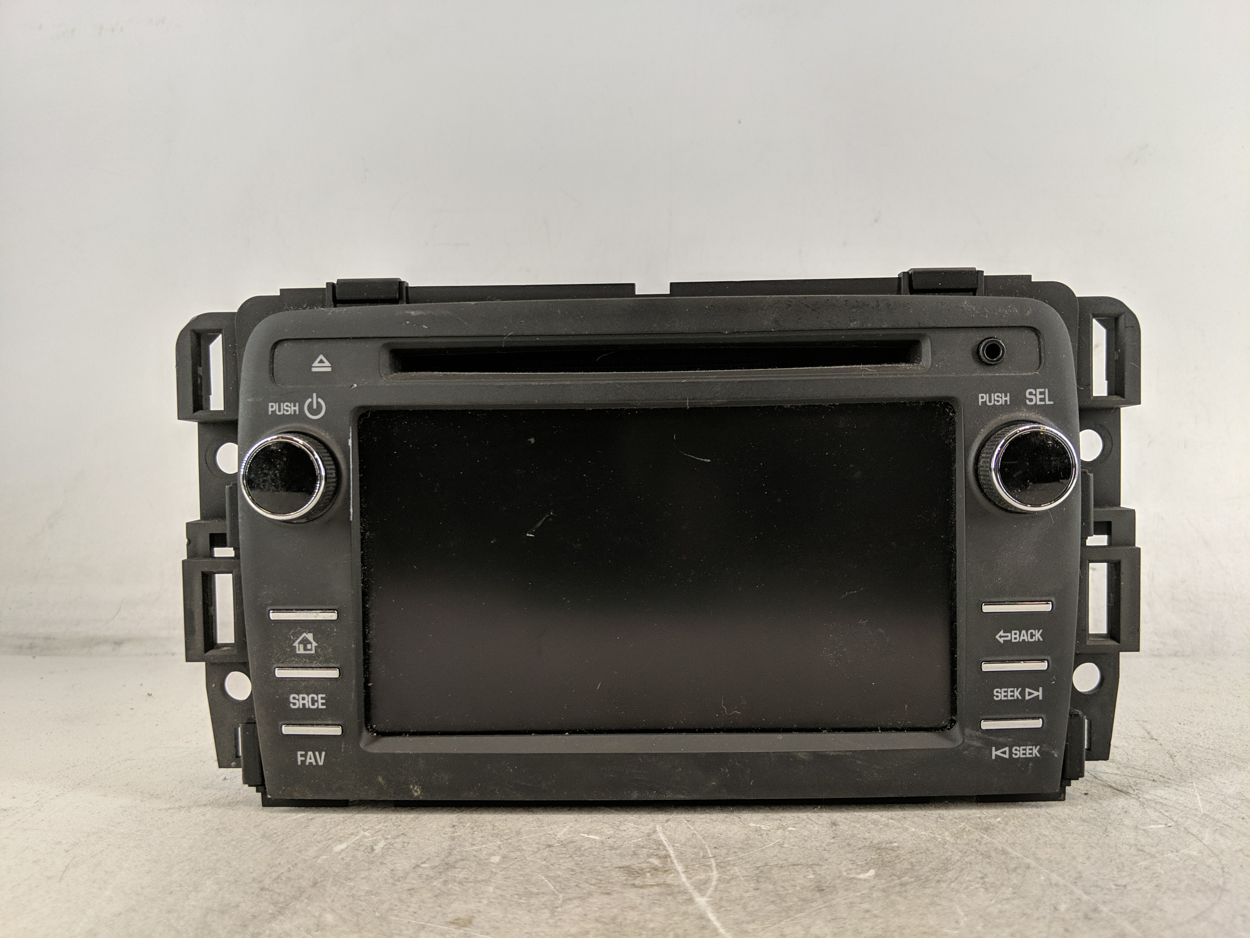 2015-2016 Buick Enclave Am Fm Cd Player Radio Receiver 1207529 - Oemusedautoparts1.com
