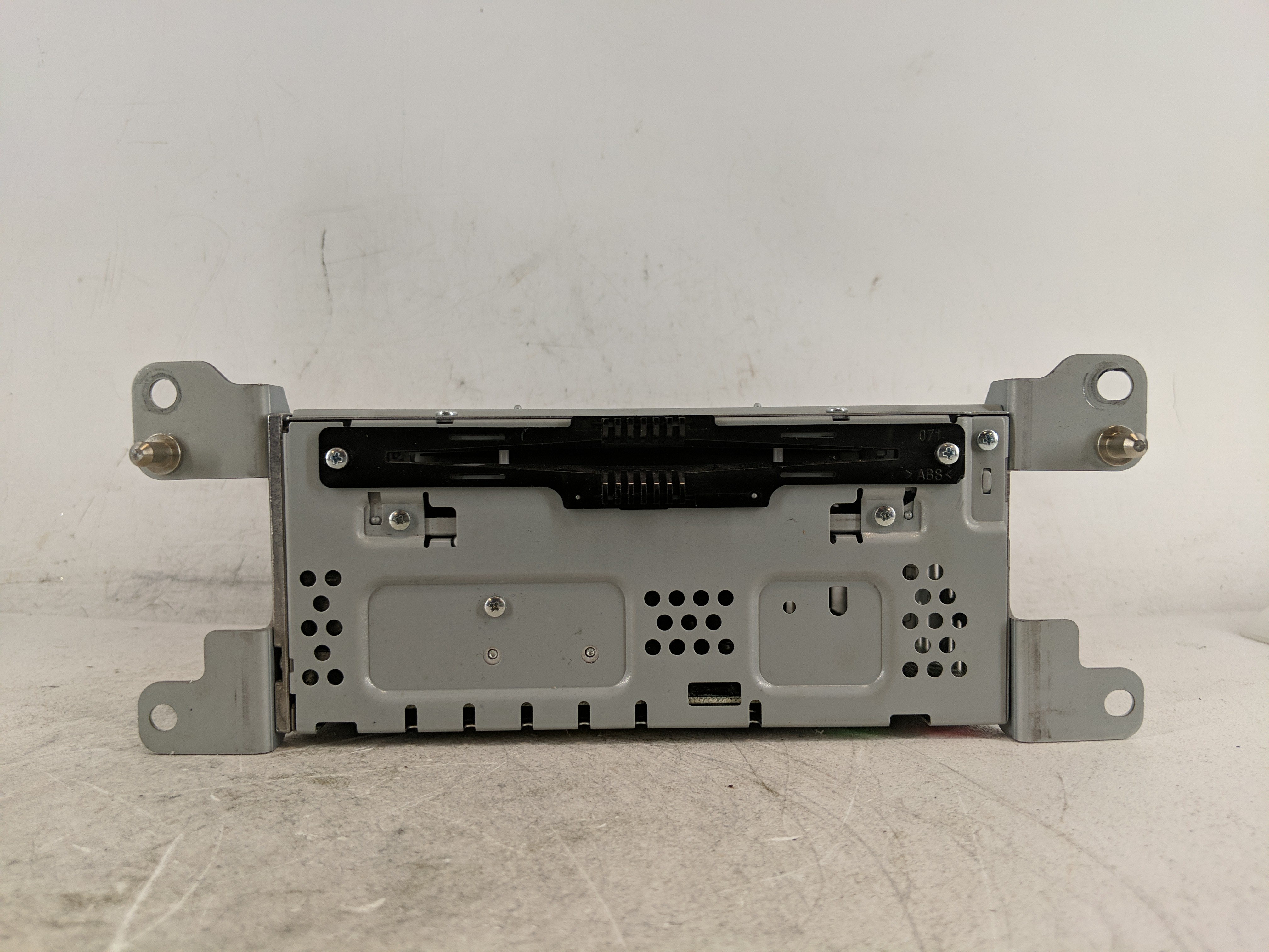 2016-2017 Ford Fusion Am Fm Cd Player Radio Receiver 1207534 - Oemusedautoparts1.com