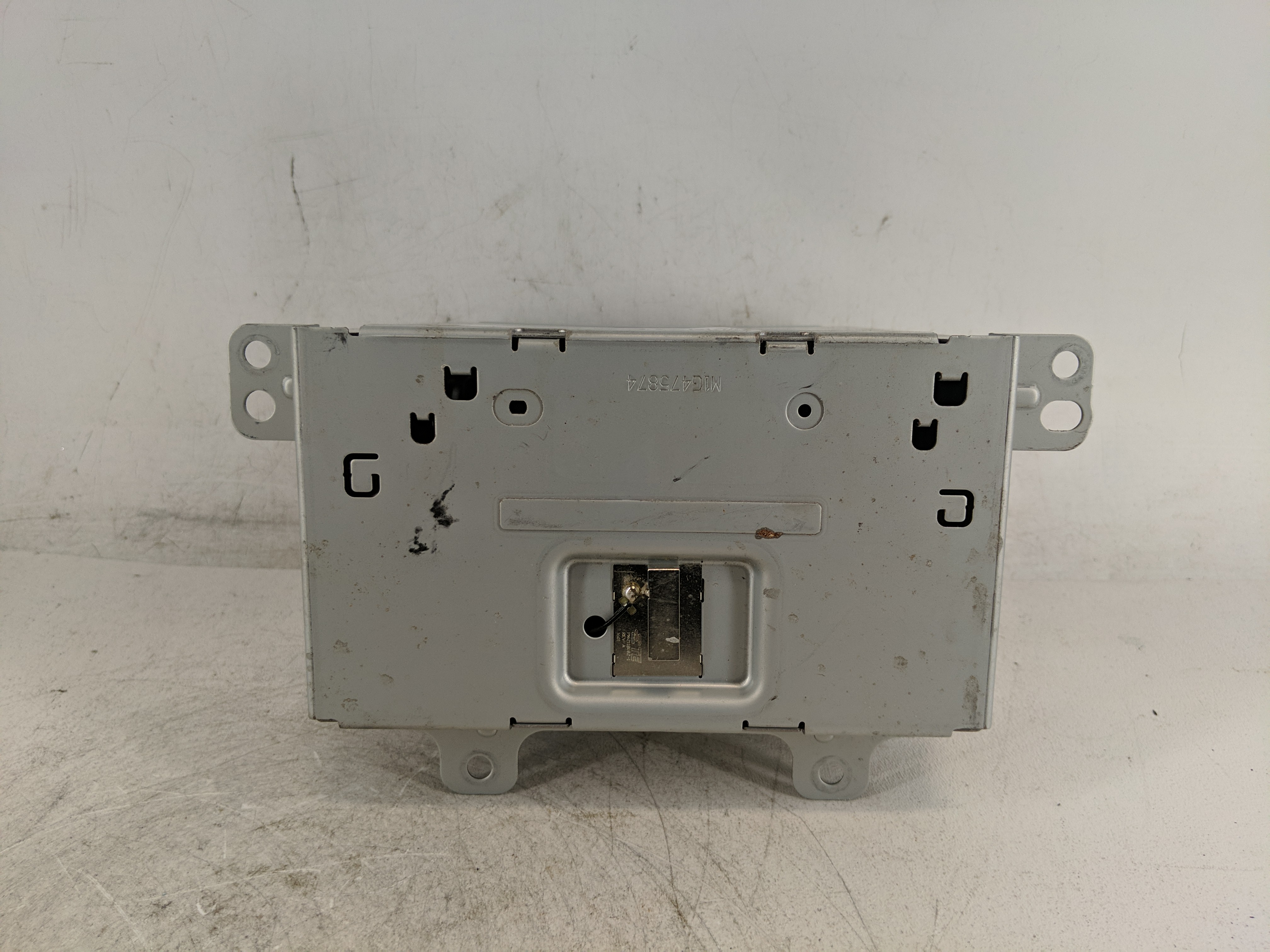 2016-2017 Chevrolet Equinox Am Fm Cd Player Radio Receiver 1207546 - Oemusedautoparts1.com