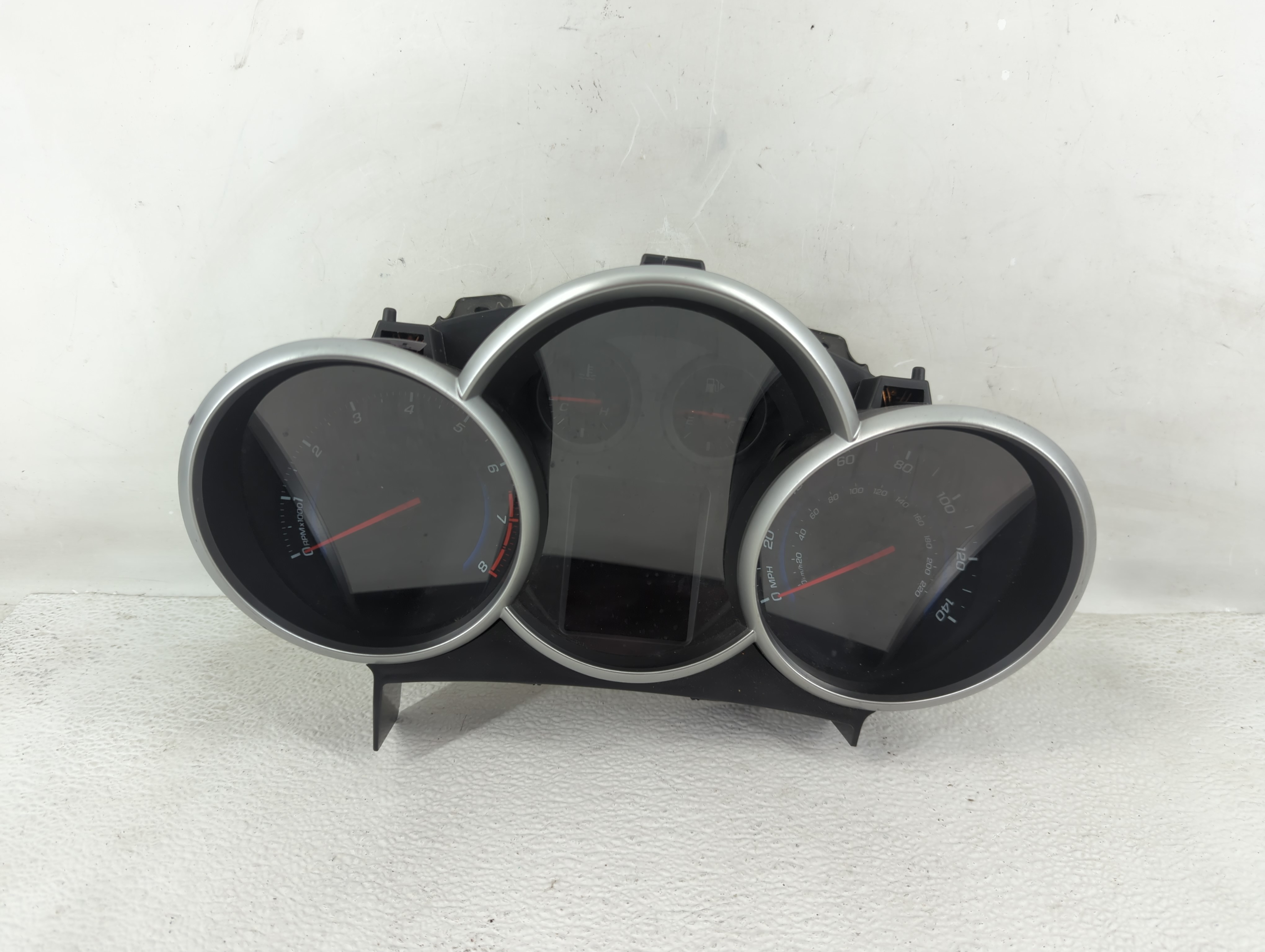 2015-2016 Chevrolet Cruze Speedometer Instrument Cluster Gauges 42362675 1207573 - Oemusedautoparts1.com