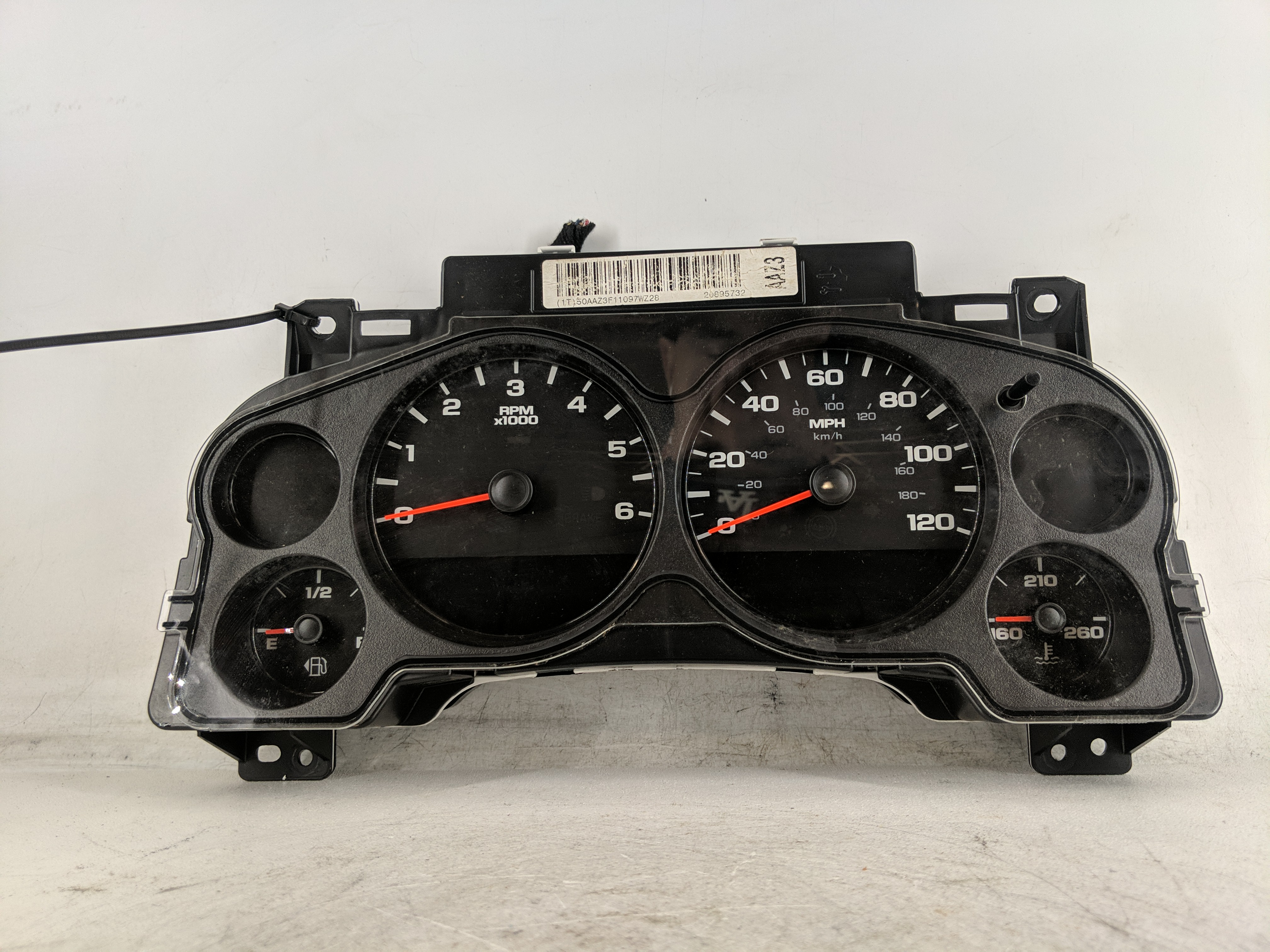 2011-2011 Chevrolet Silverado 1500 Speedometer Instrument Cluster Gauges 1207602 - Oemusedautoparts1.com
