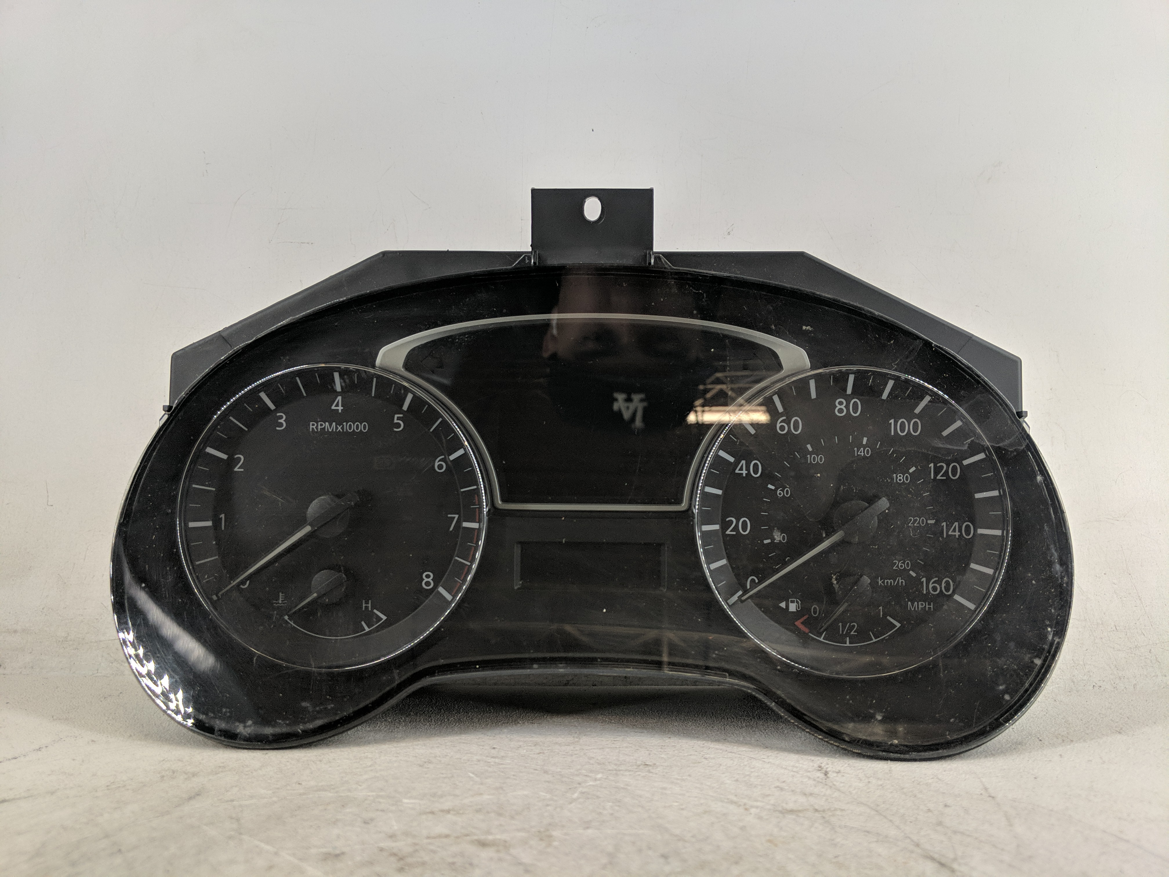 2014-2014 Nissan Pathfinder Speedometer Instrument Cluster Gauges 1207710 - Oemusedautoparts1.com