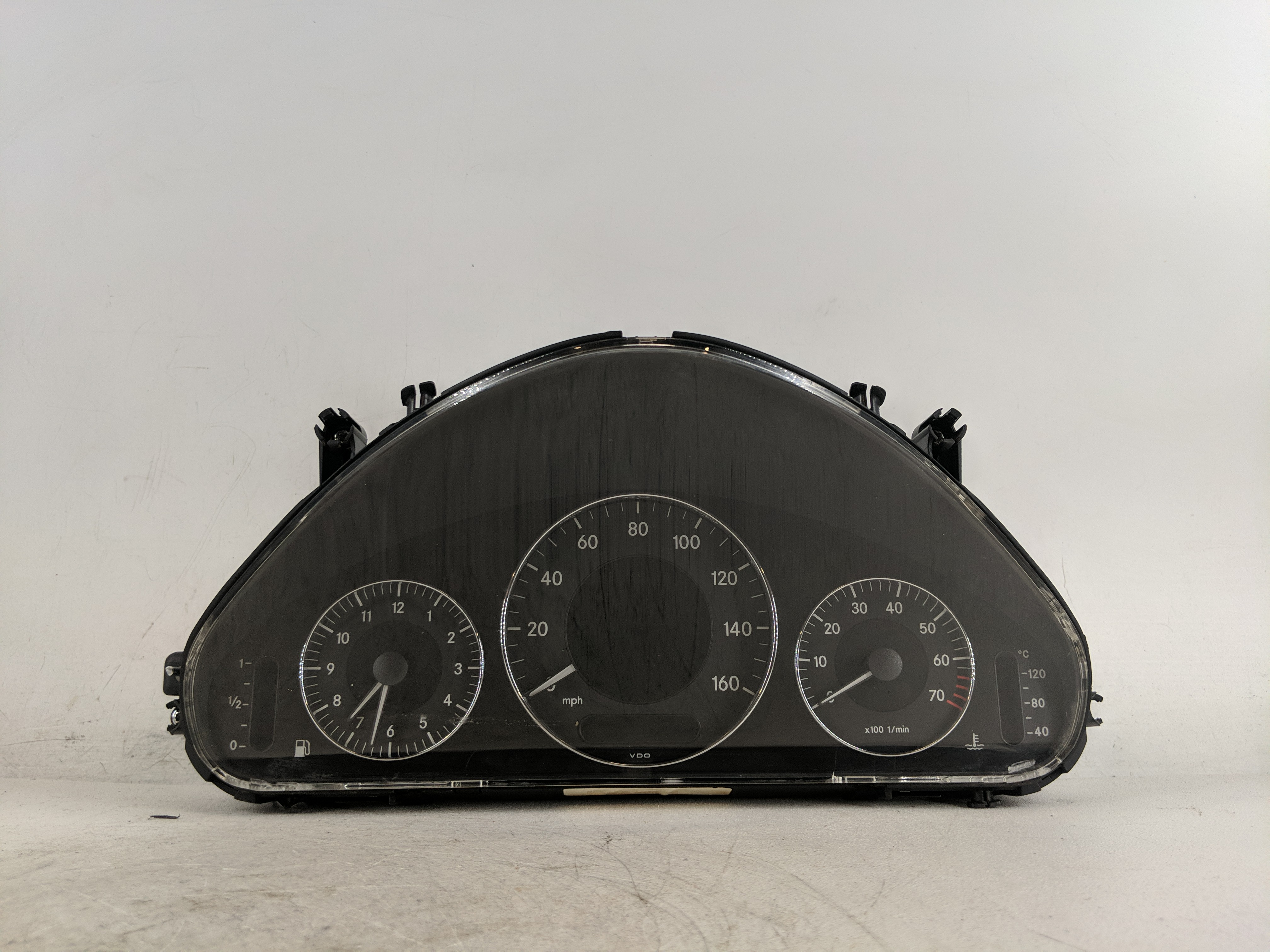 Picture of Chrysler E Class Speedometer Instrument Cluster Gauges A 211 540 21 48 1207716