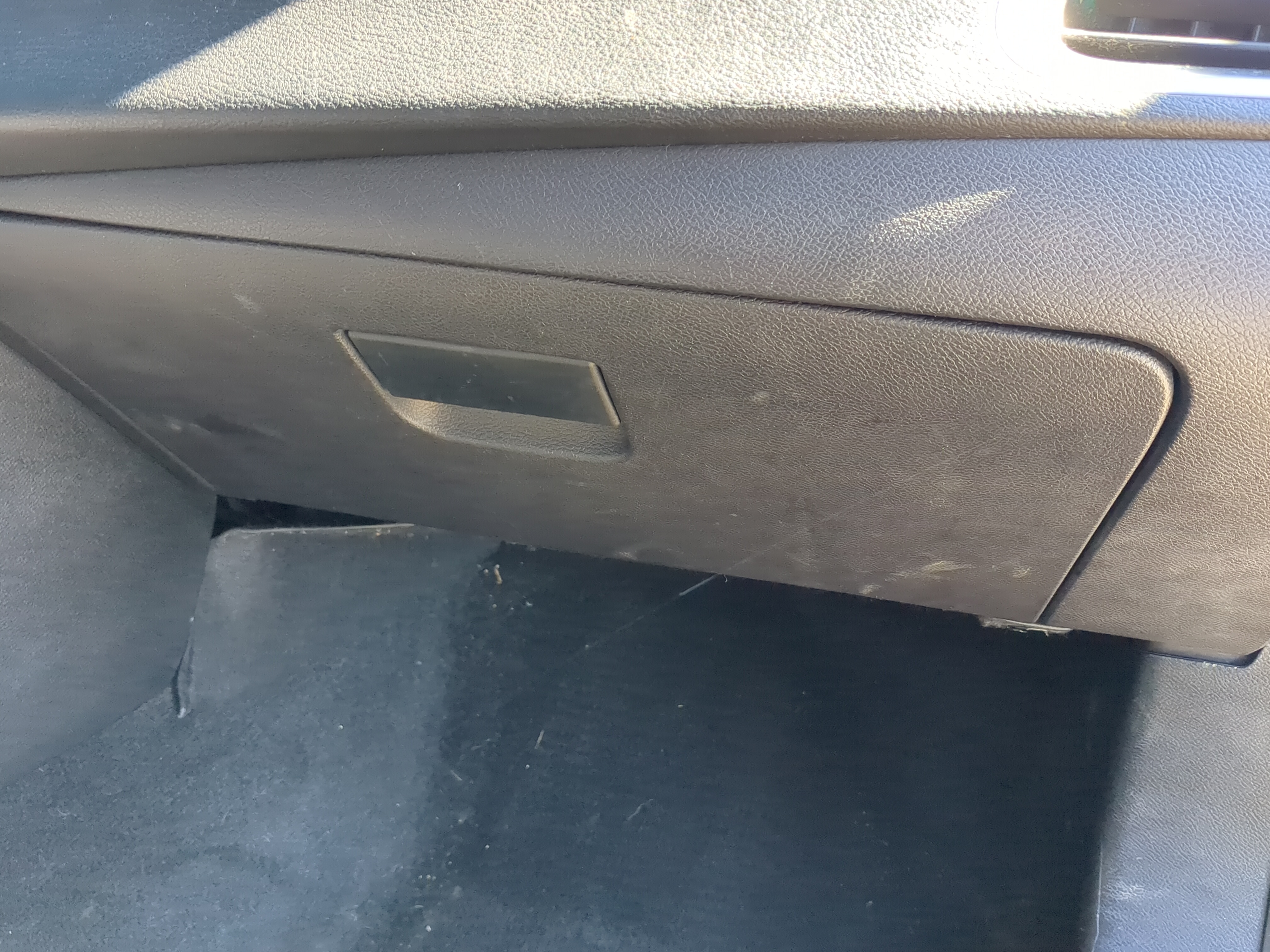2014 Dodge Avenger Passenger Glove Box Door Storage Compartment 1208175 - Oemusedautoparts1.com