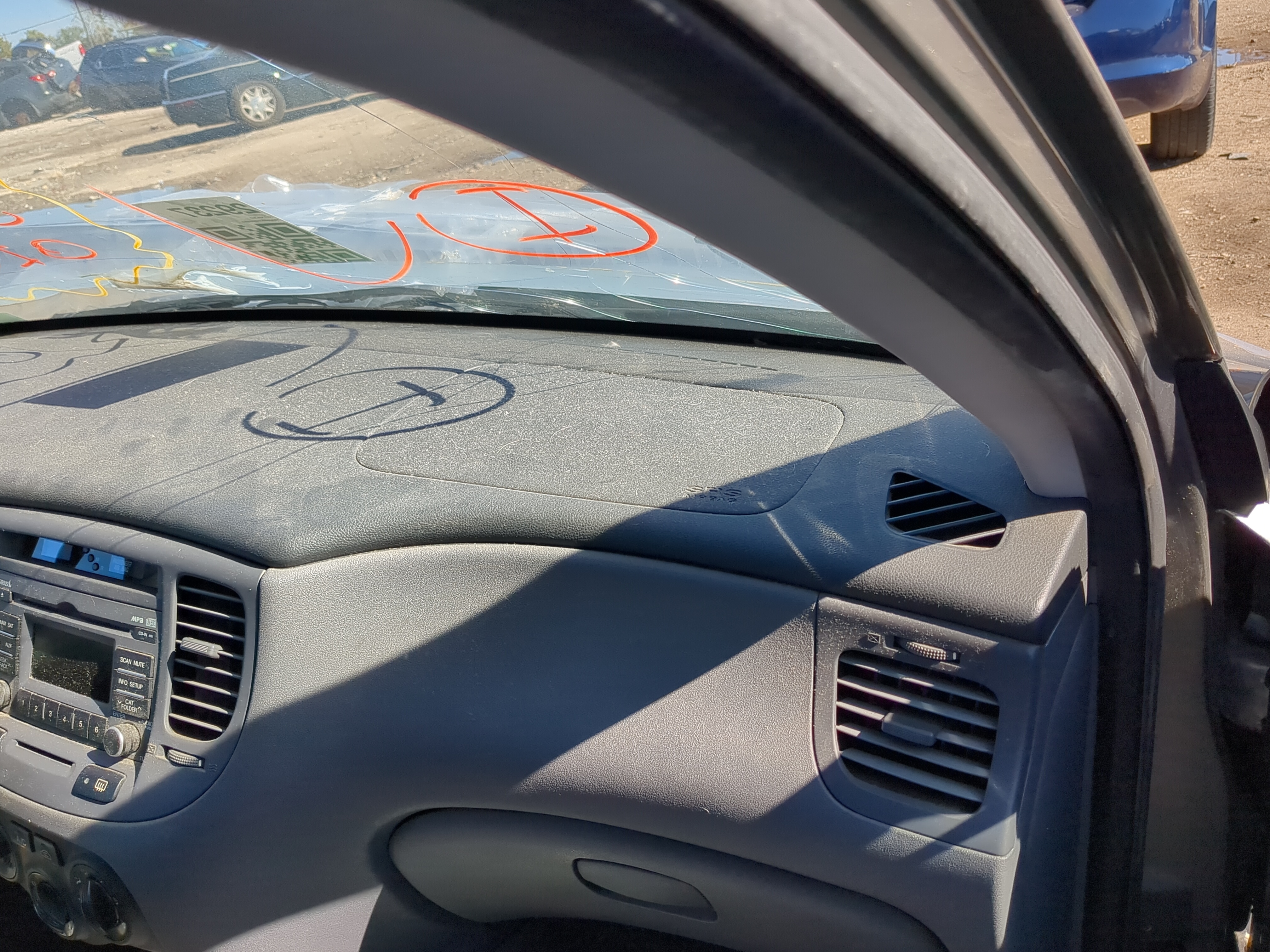 2006-2011 Kia Rio Air Bag Passenger Right Dashboard Oem 1208195 - Oemusedautoparts1.com