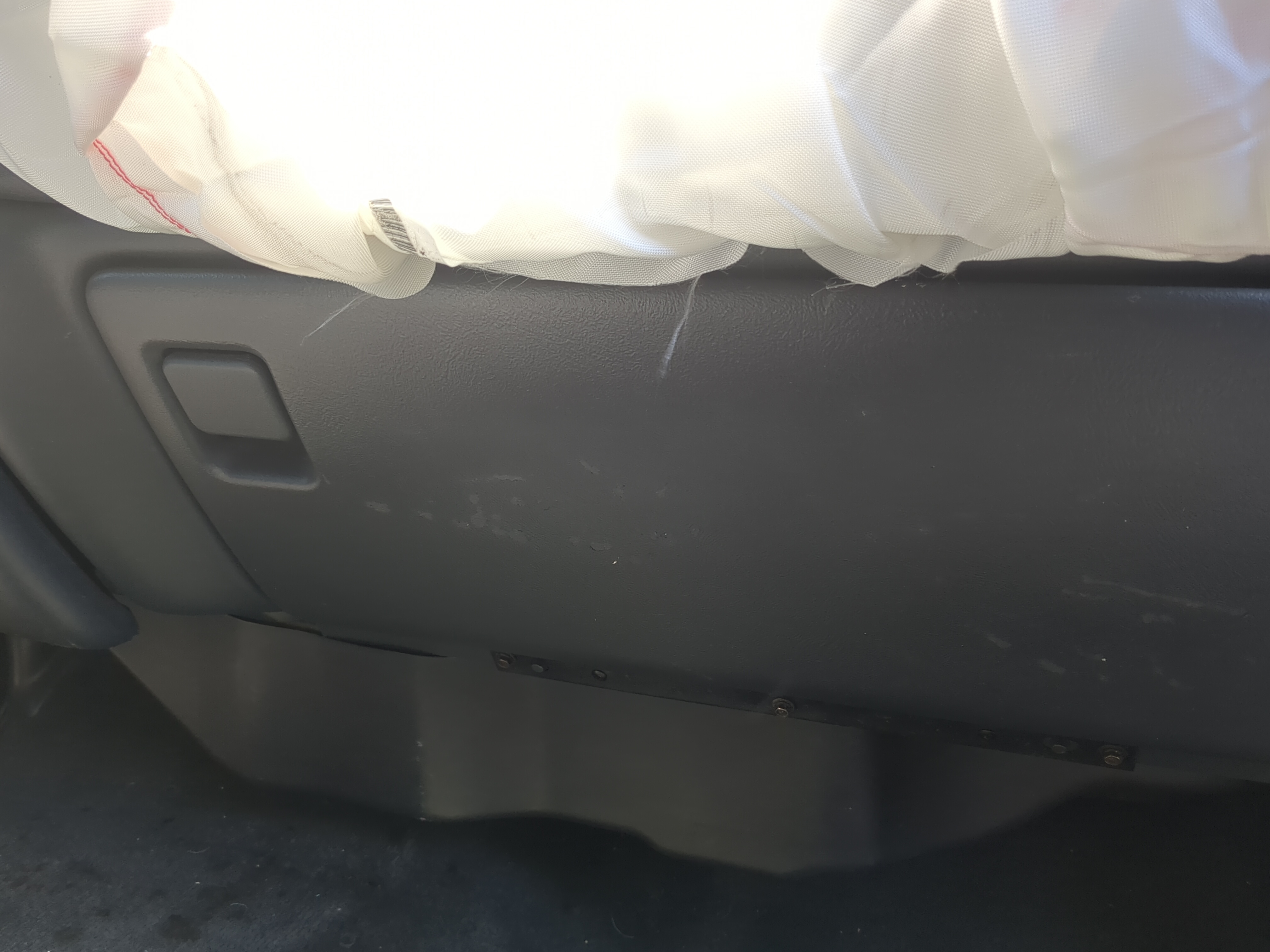 2000 CHEVROLET SILVERADO 1500 Glove Box Door Storage Compartment - Oemusedautoparts1.com