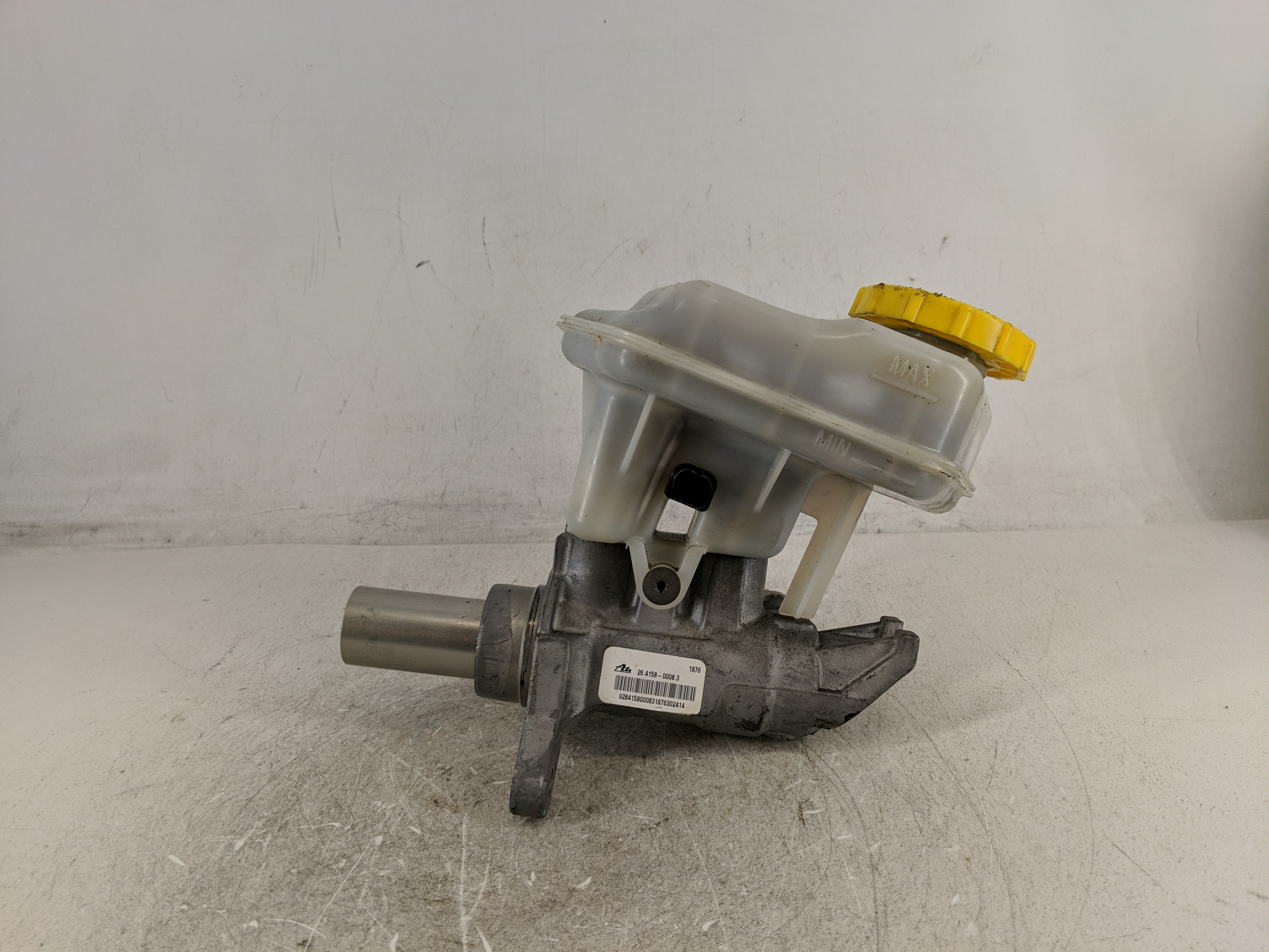 2016-2022 Jeep Grand Cherokee Brake Master Cylinder 1208548 - Oemusedautoparts1.com