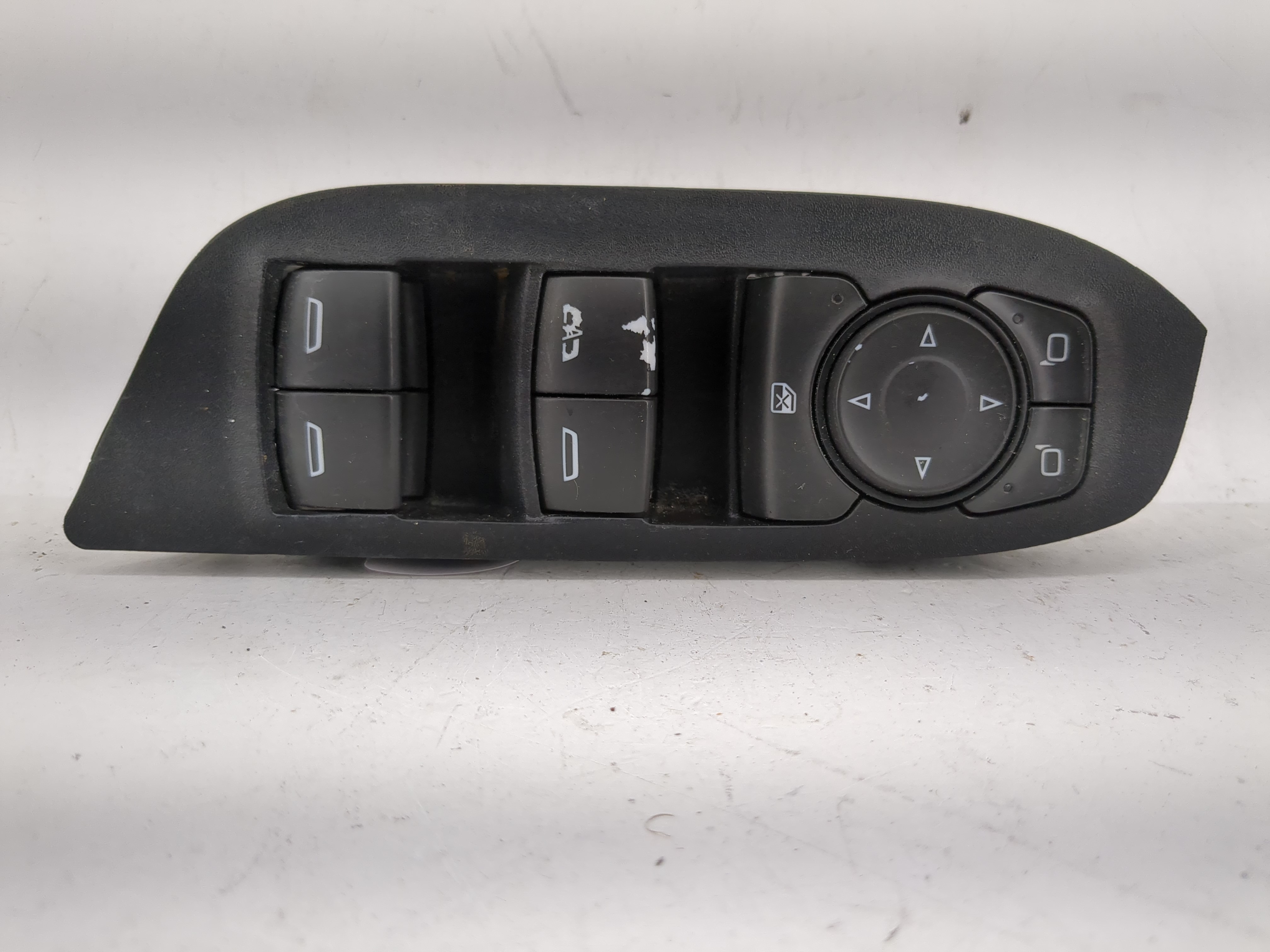 2016-2021 Chevrolet Malibu Driver Left Door Master Power Window Switch 1208579 - Oemusedautoparts1.com