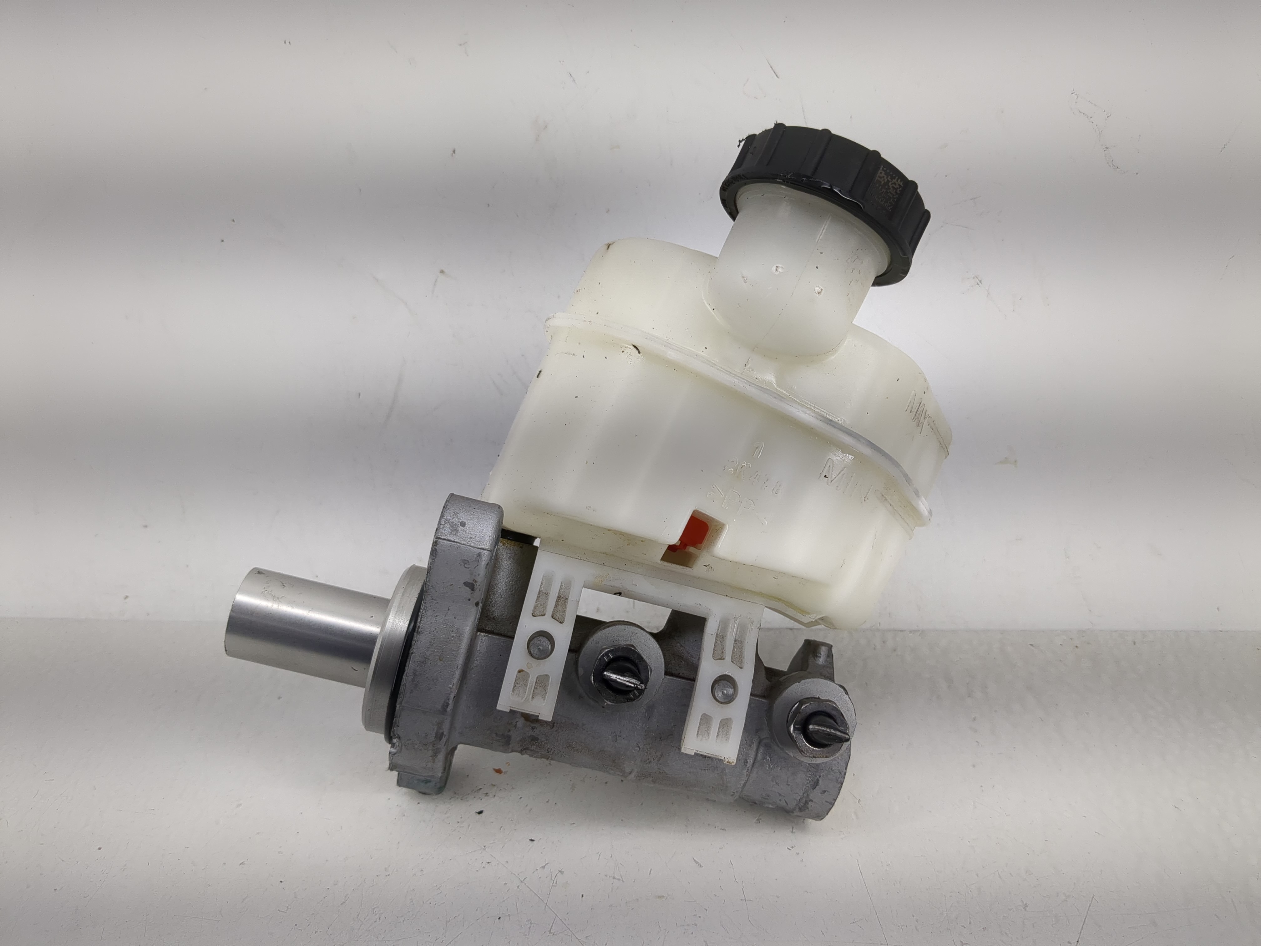 2015-2022 Ford Mustang Brake Master Cylinder 1208603 - Oemusedautoparts1.com