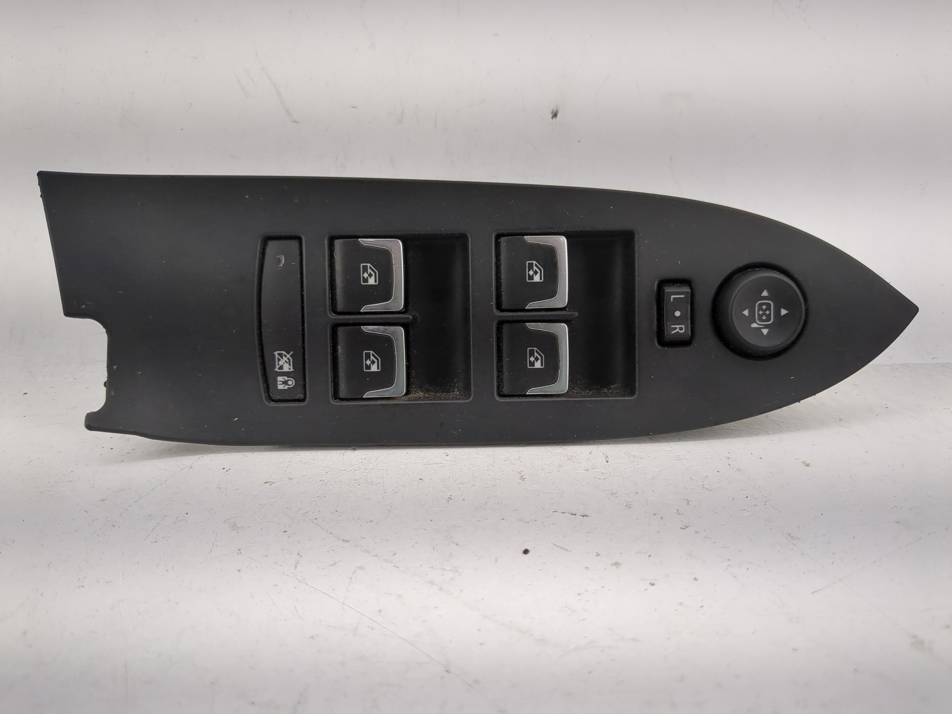 2015-2019 Cadillac Cts Driver Left Door Master Power Window Switch 1208625 - Oemusedautoparts1.com