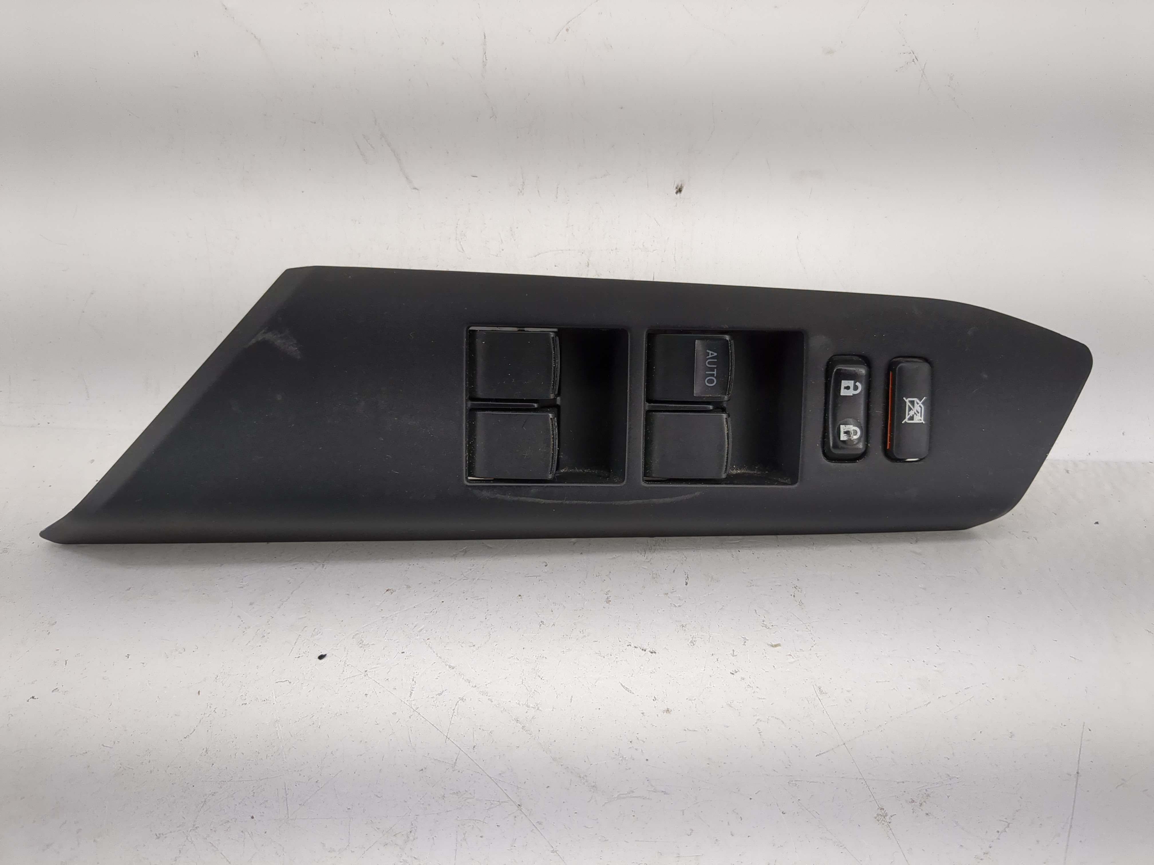 2013-2018 Toyota Rav4 Driver Left Door Master Power Window Switch 1208647 - Oemusedautoparts1.com
