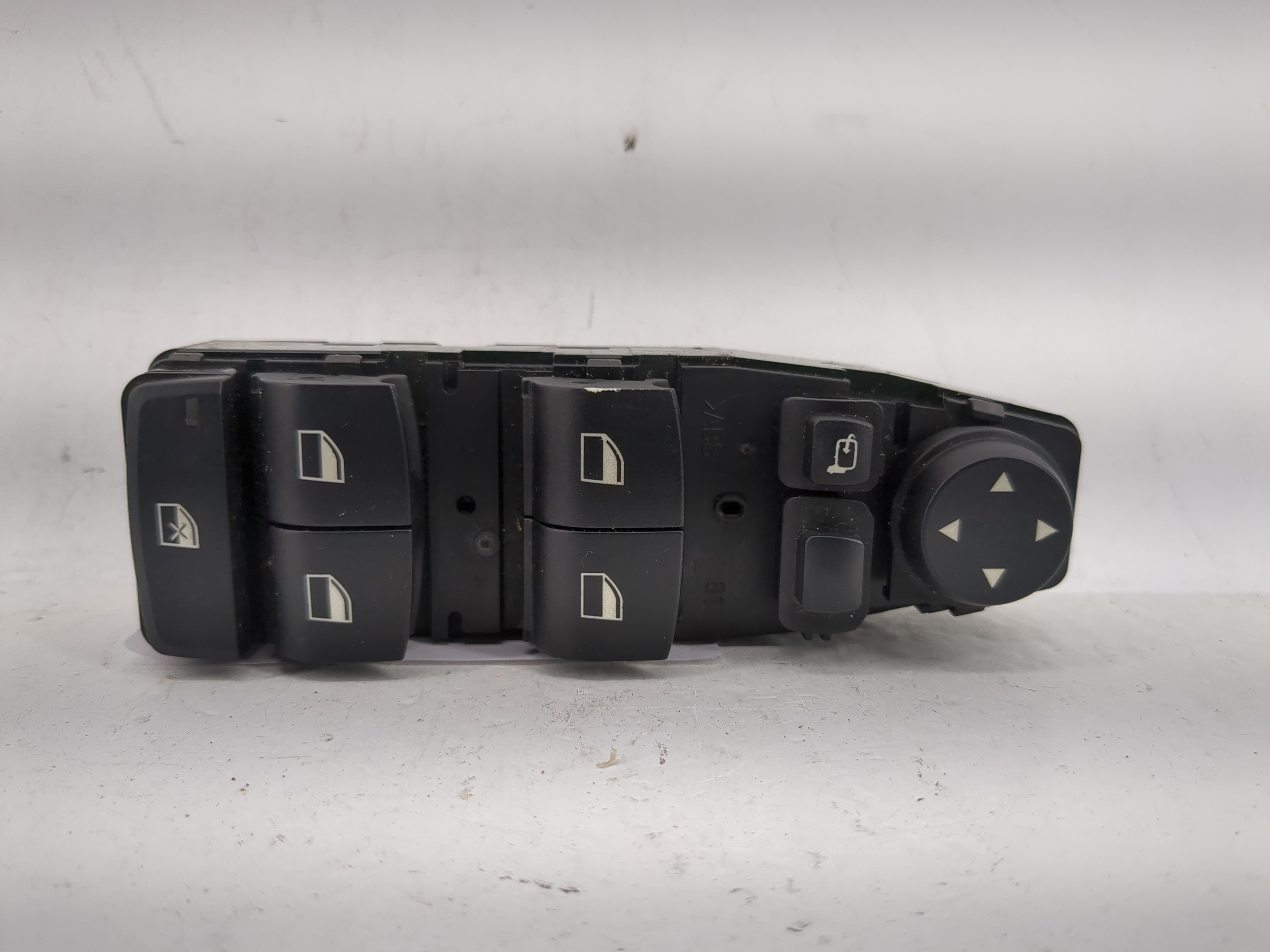 2011-2016 Bmw 528i Driver Left Door Master Power Window Switch 1208679 - Oemusedautoparts1.com