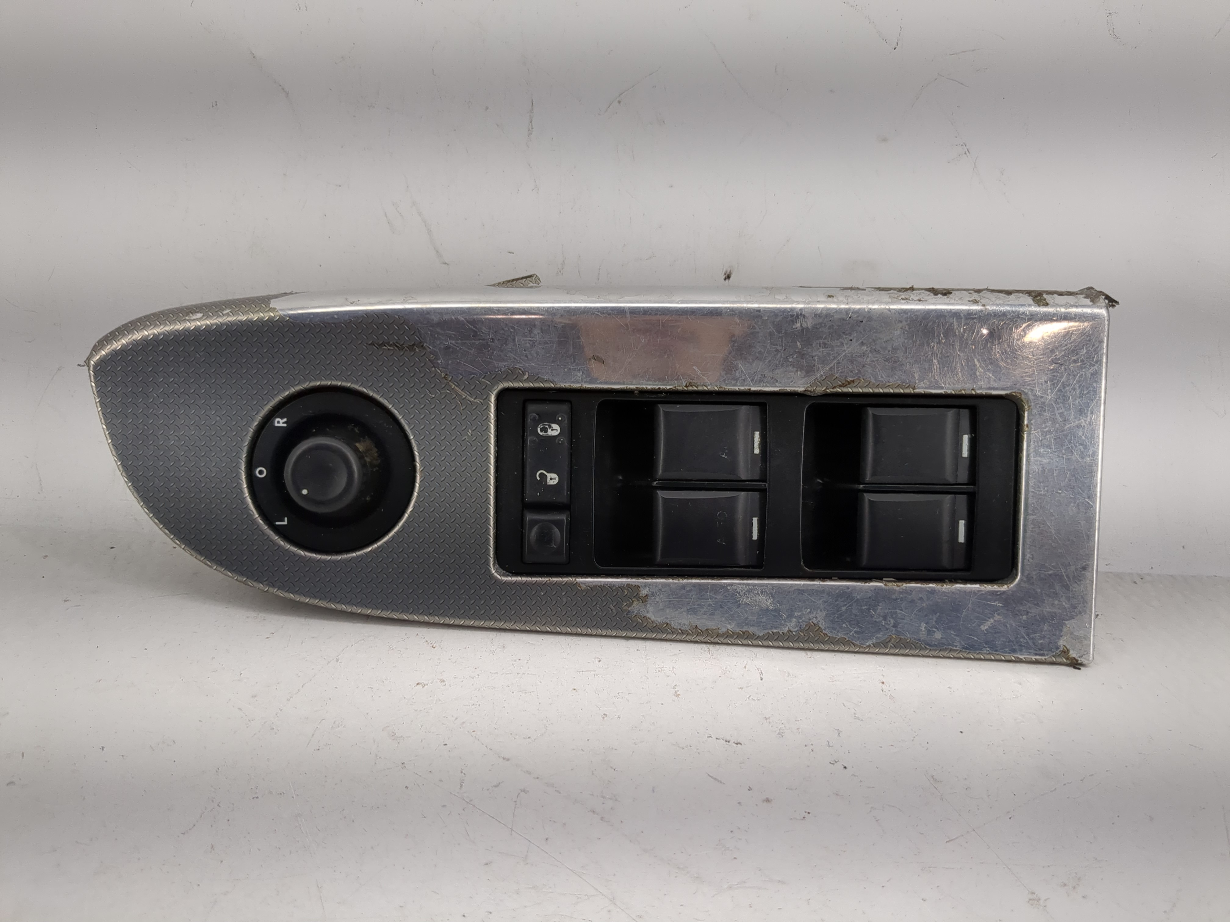 2006 Jeep Grand Cherokee Driver Left Door Master Power Window Switch 1208709 - Oemusedautoparts1.com