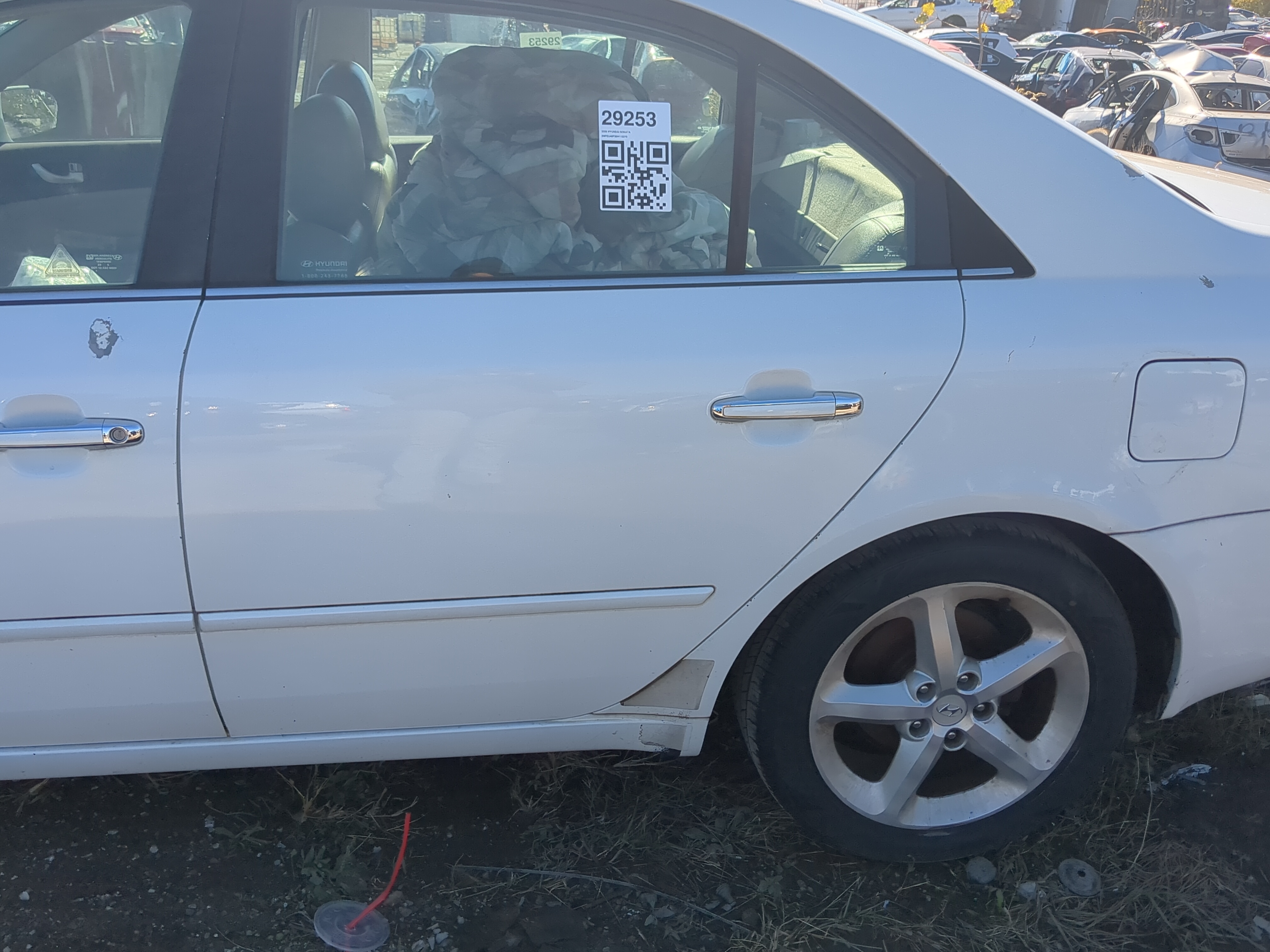 2006-2010 Hyundai Sonata Driver Rear Door Oem 1209189 - Oemusedautoparts1.com