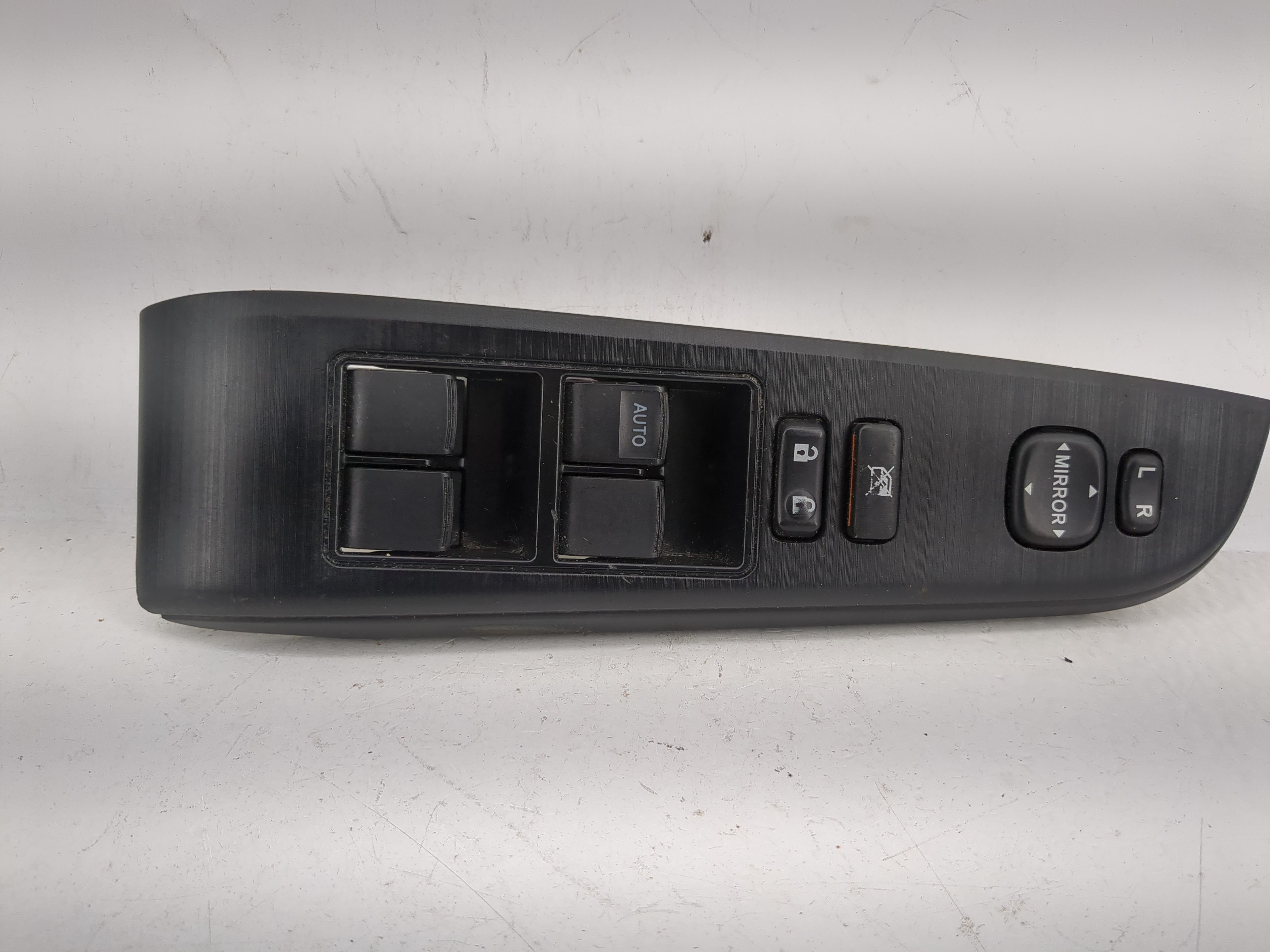 2014-2019 Toyota Corolla Driver Left Door Master Power Window Switch 1209277 - Oemusedautoparts1.com