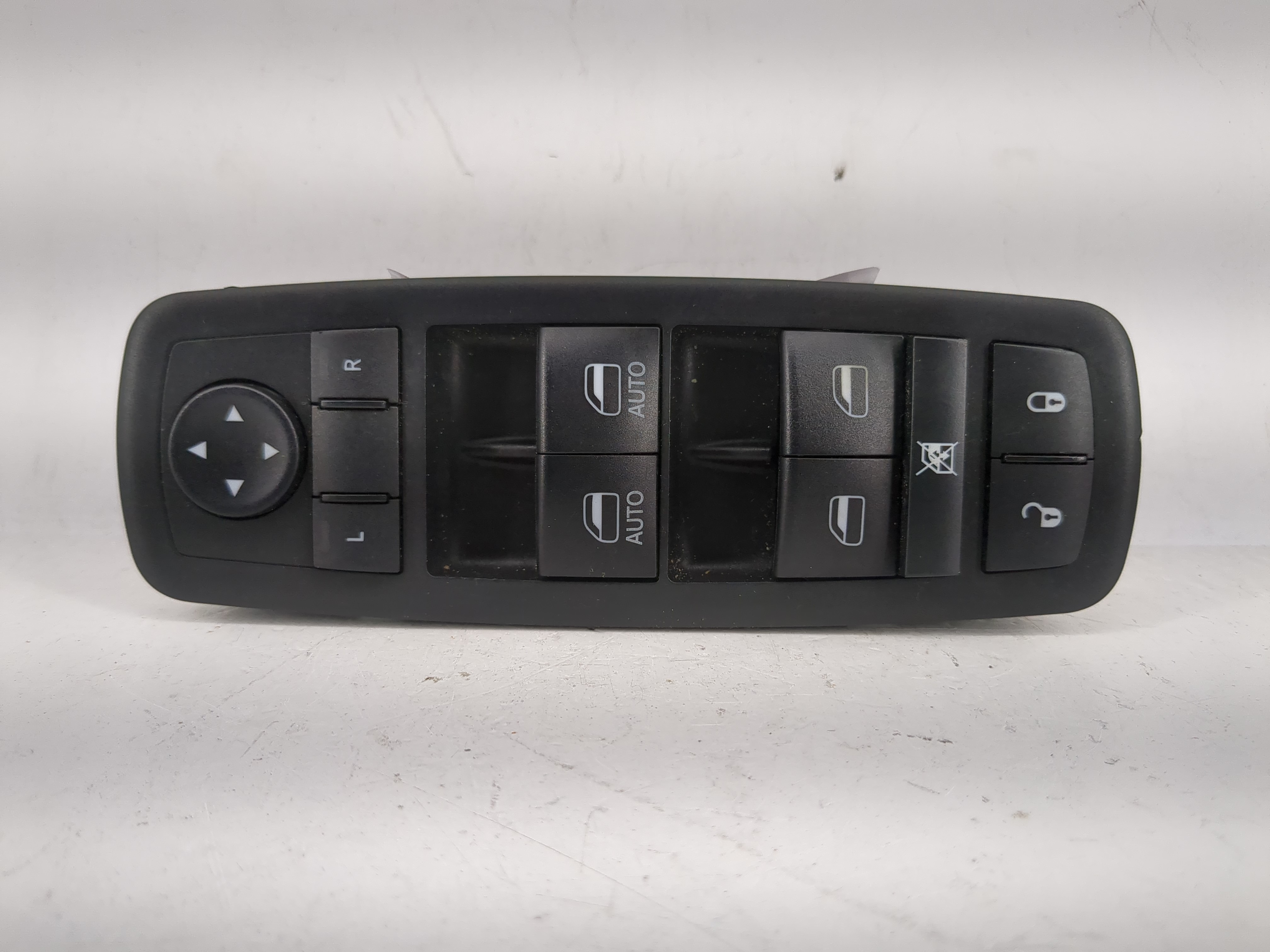 2017-2022 Chrysler Pacifica Driver Left Door Master Power Window Switch 1209280 - Oemusedautoparts1.com