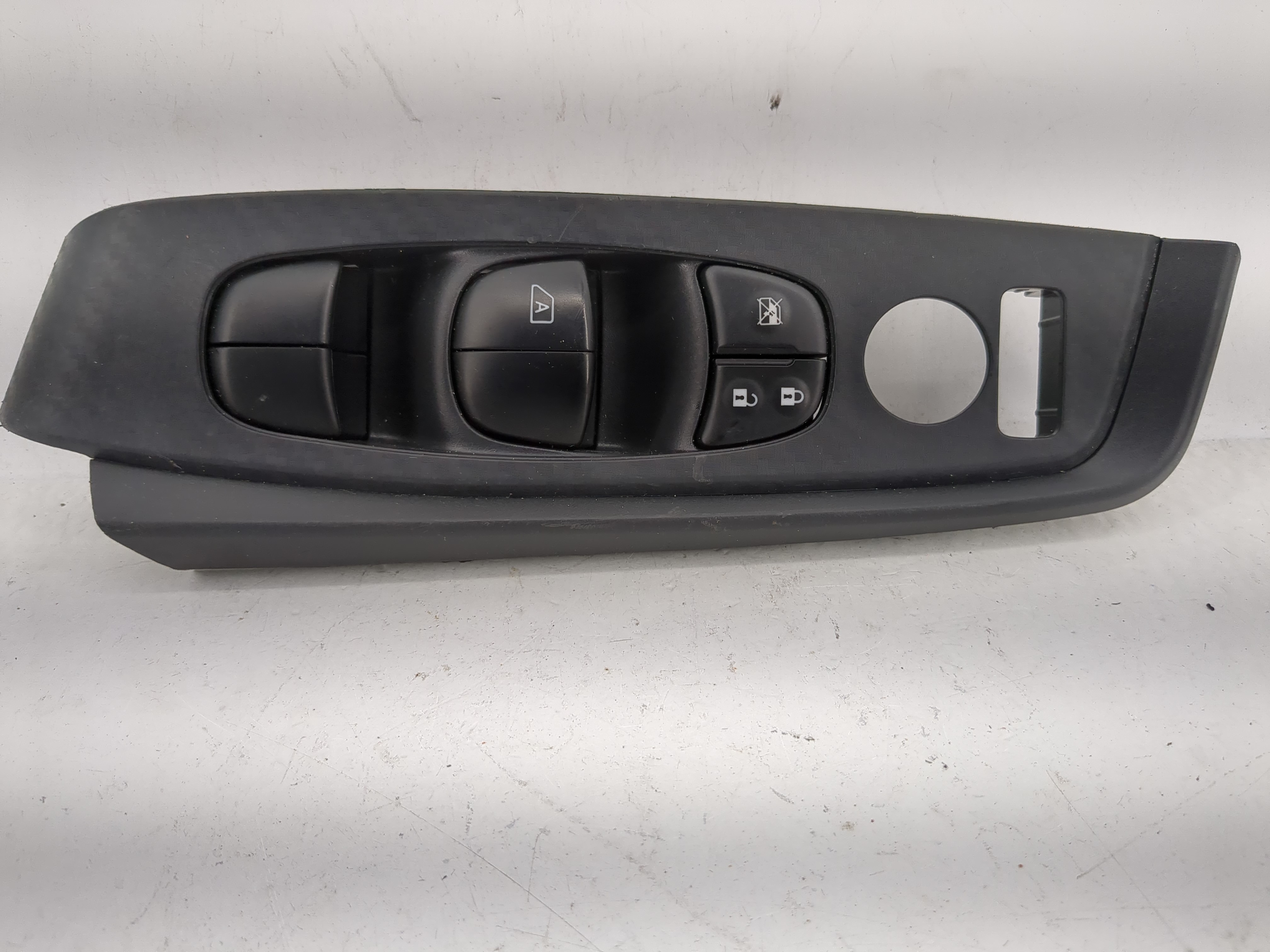2020-2022 Nissan Sentra Driver Left Door Master Power Window Switch 1209291 - Oemusedautoparts1.com
