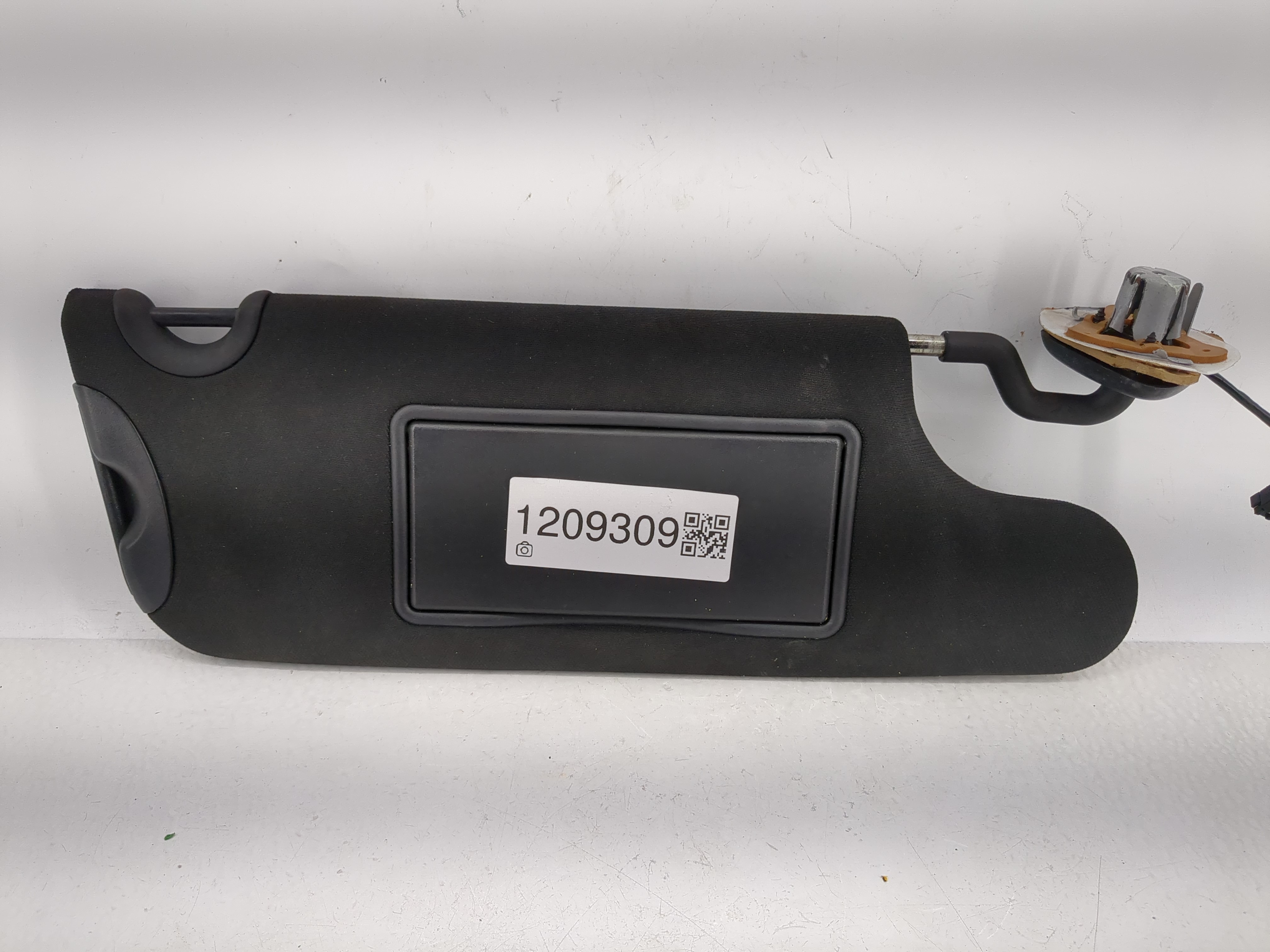 2008-2014 Dodge Challenger Driver Sun Visor Mirror Left Sunvisor Black 1209309 - Oemusedautoparts1.com
