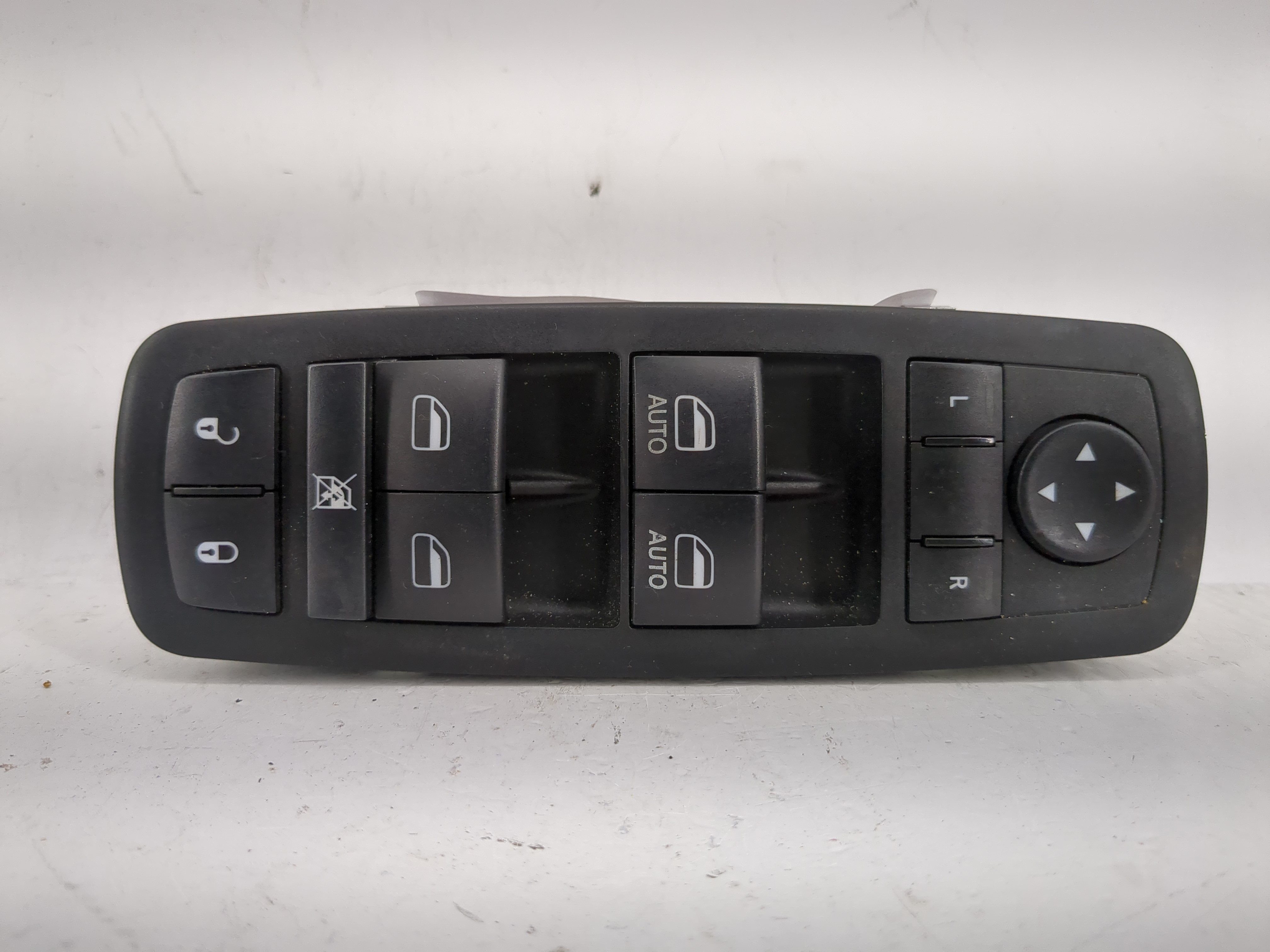 2006 Jeep Grand Cherokee Driver Left Door Master Power Window Switch 1209327 - Oemusedautoparts1.com