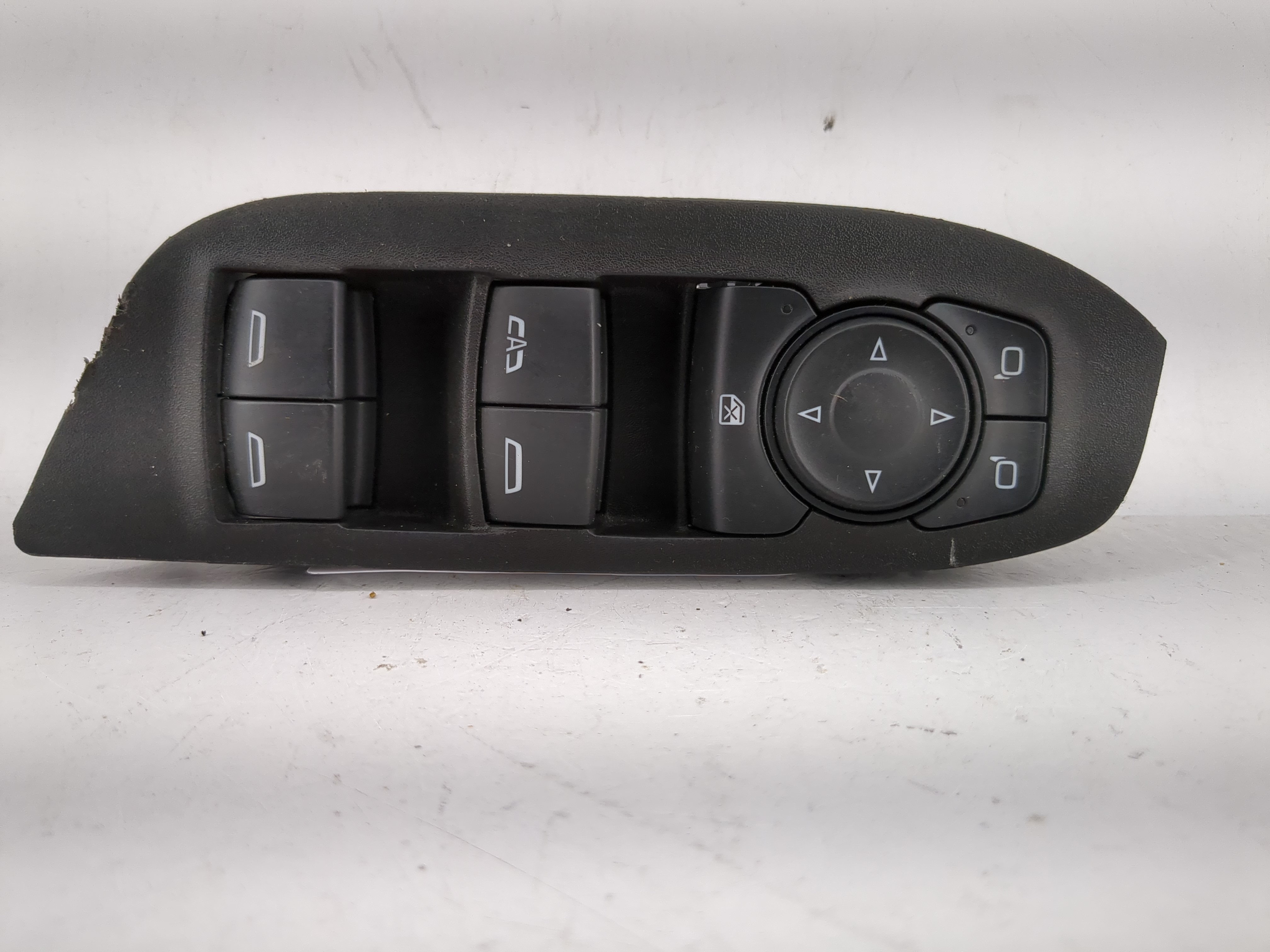 2018-2022 Chevrolet Equinox Driver Left Door Master Power Window Switch 1209331 - Oemusedautoparts1.com