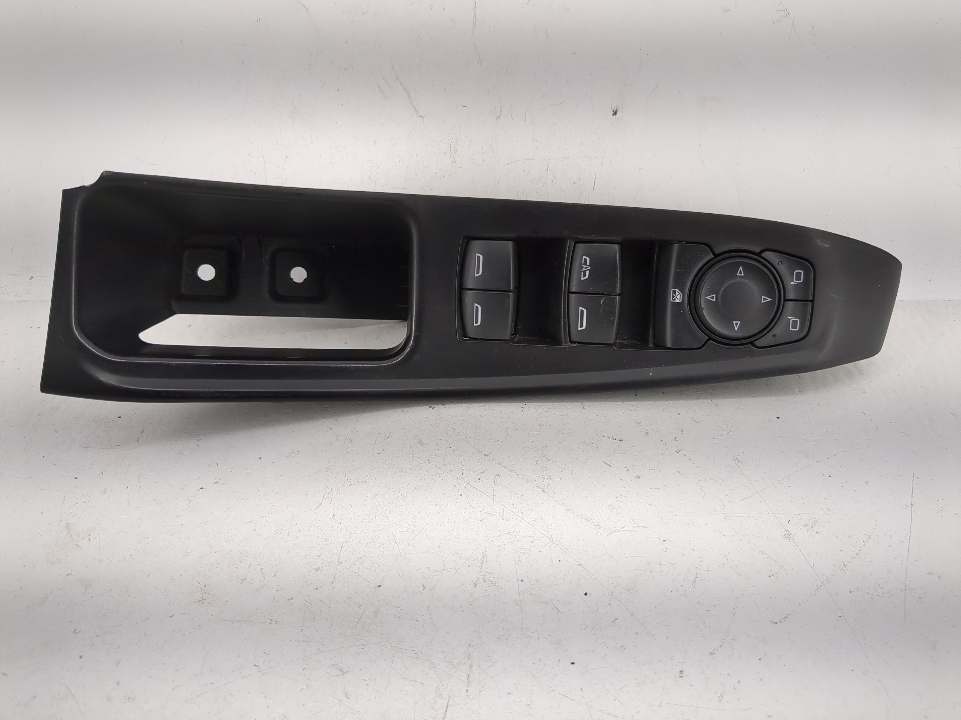 2018-2022 Chevrolet Traverse Driver Left Door Master Power Window Switch 1209340 - Oemusedautoparts1.com