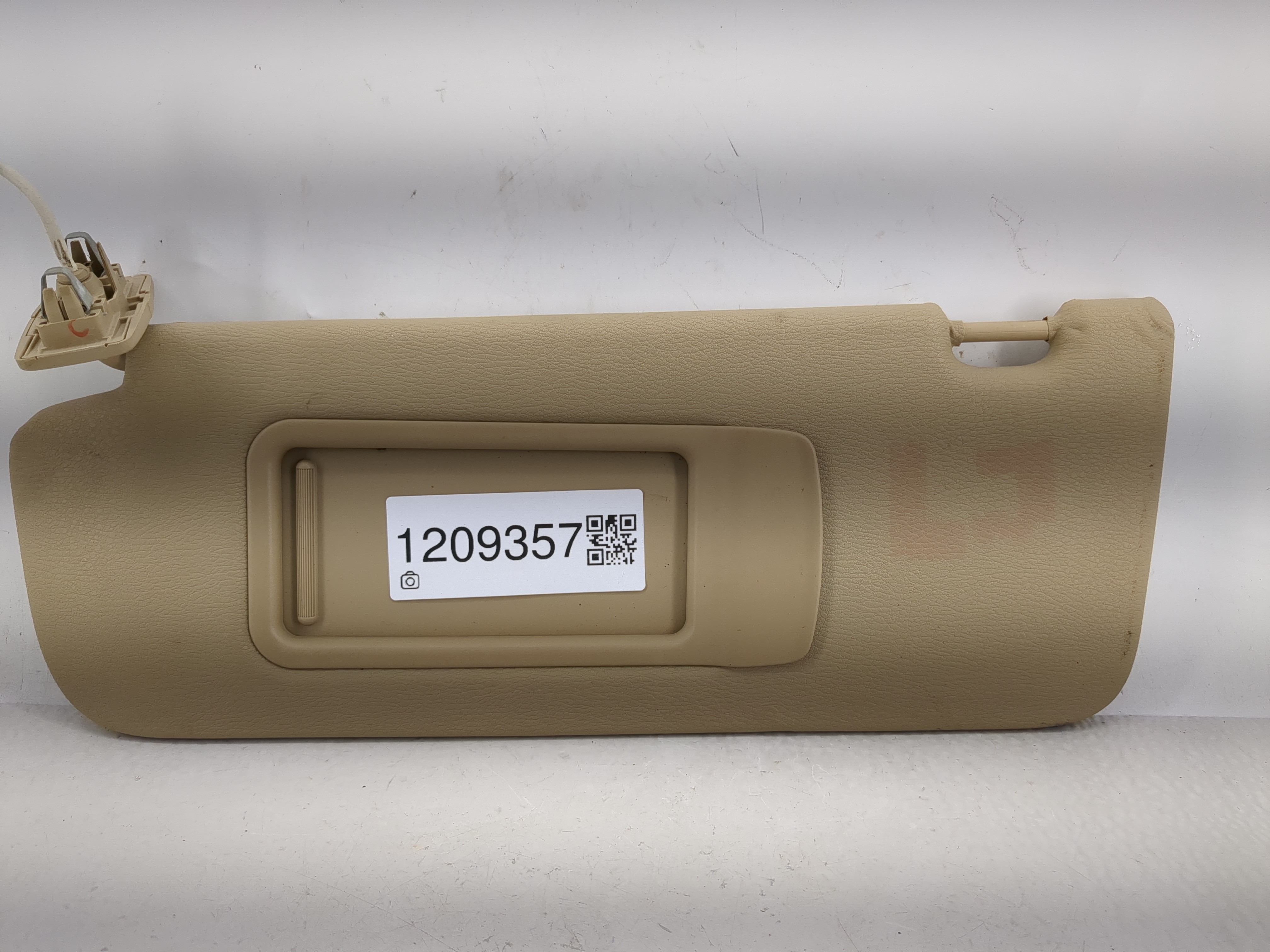 2011-2017 Bmw X3 Driver Sun Visor Mirror Left Sunvisor Tan 1209357 - Oemusedautoparts1.com