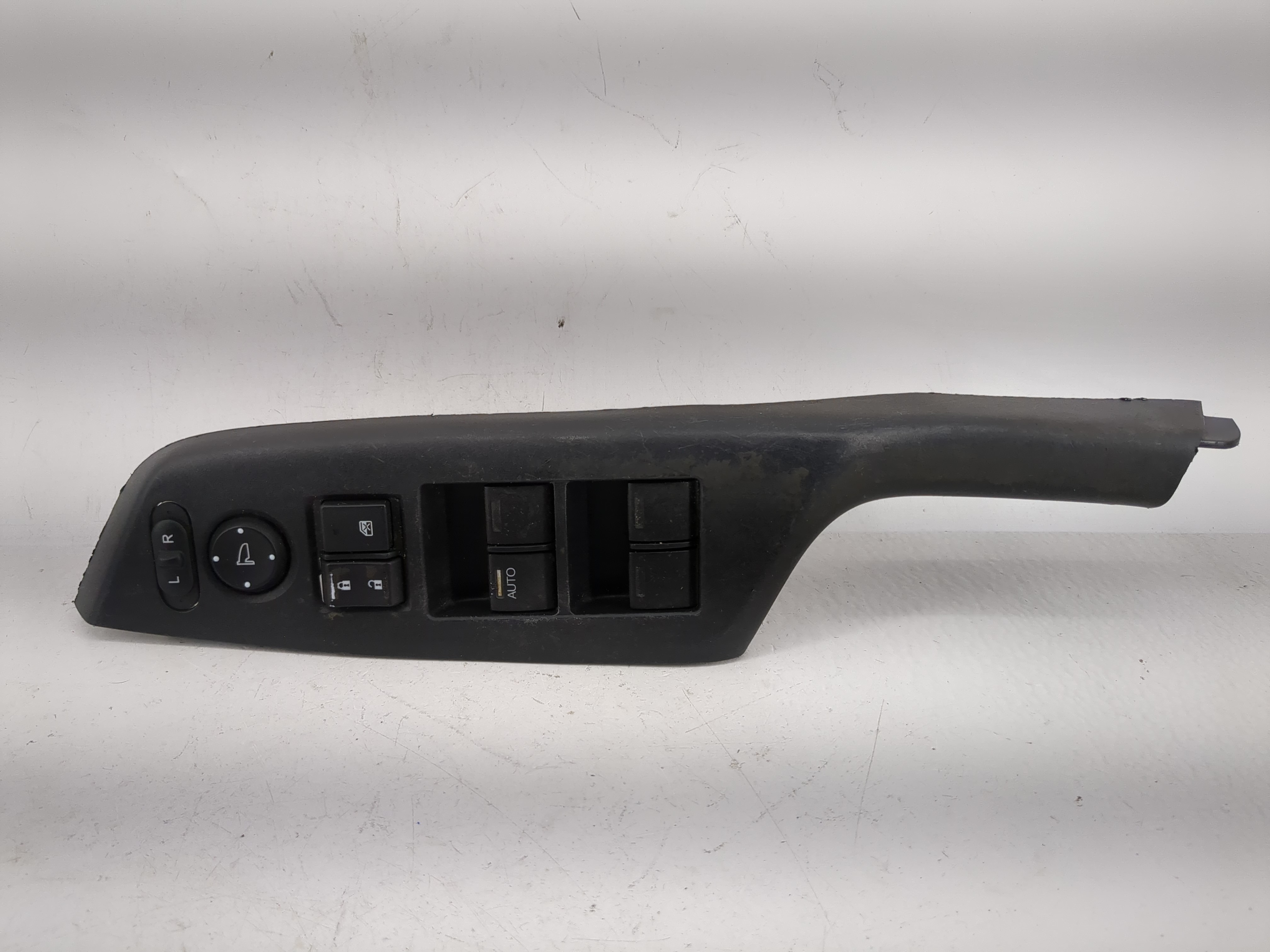 2008-2012 Honda Accord Driver Left Door Master Power Window Switch 1209378 - Oemusedautoparts1.com