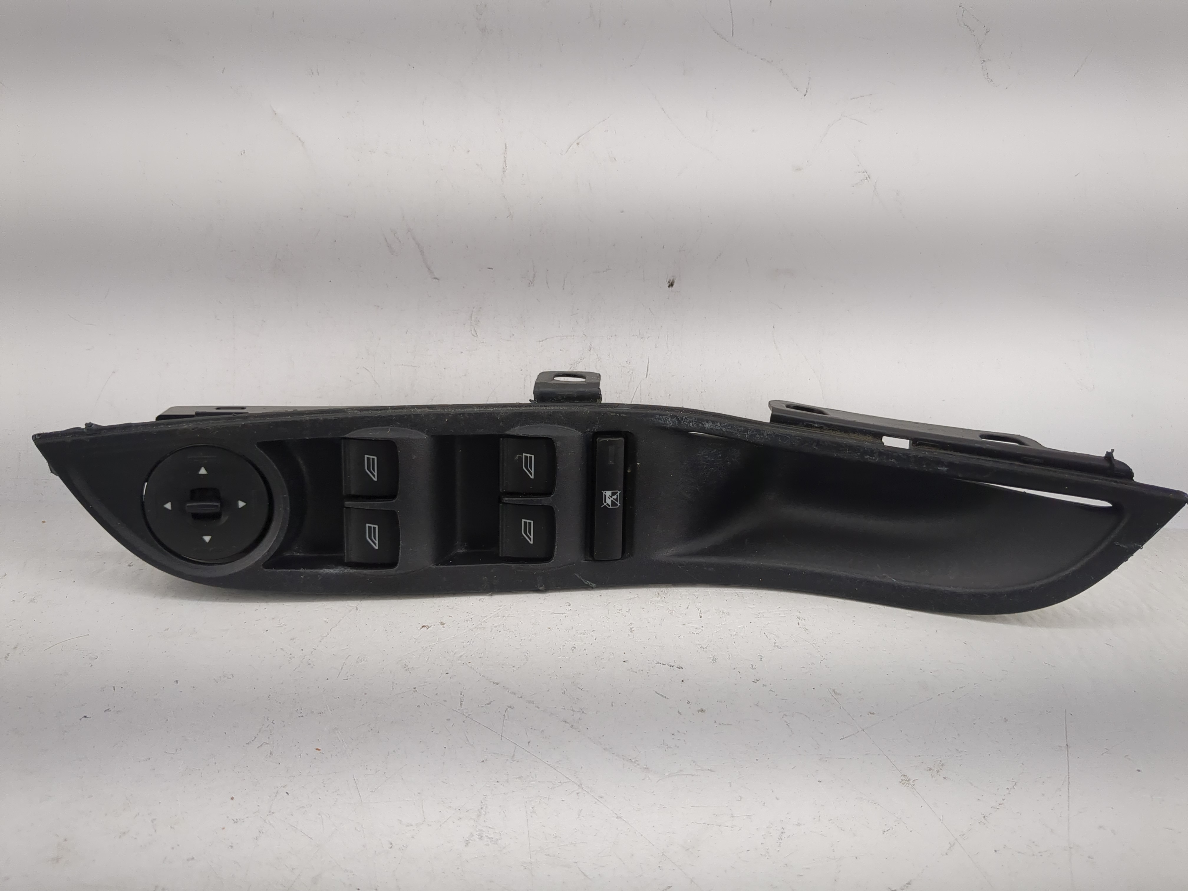 2012-2018 Ford Focus Driver Left Door Master Power Window Switch 1209392 - Oemusedautoparts1.com