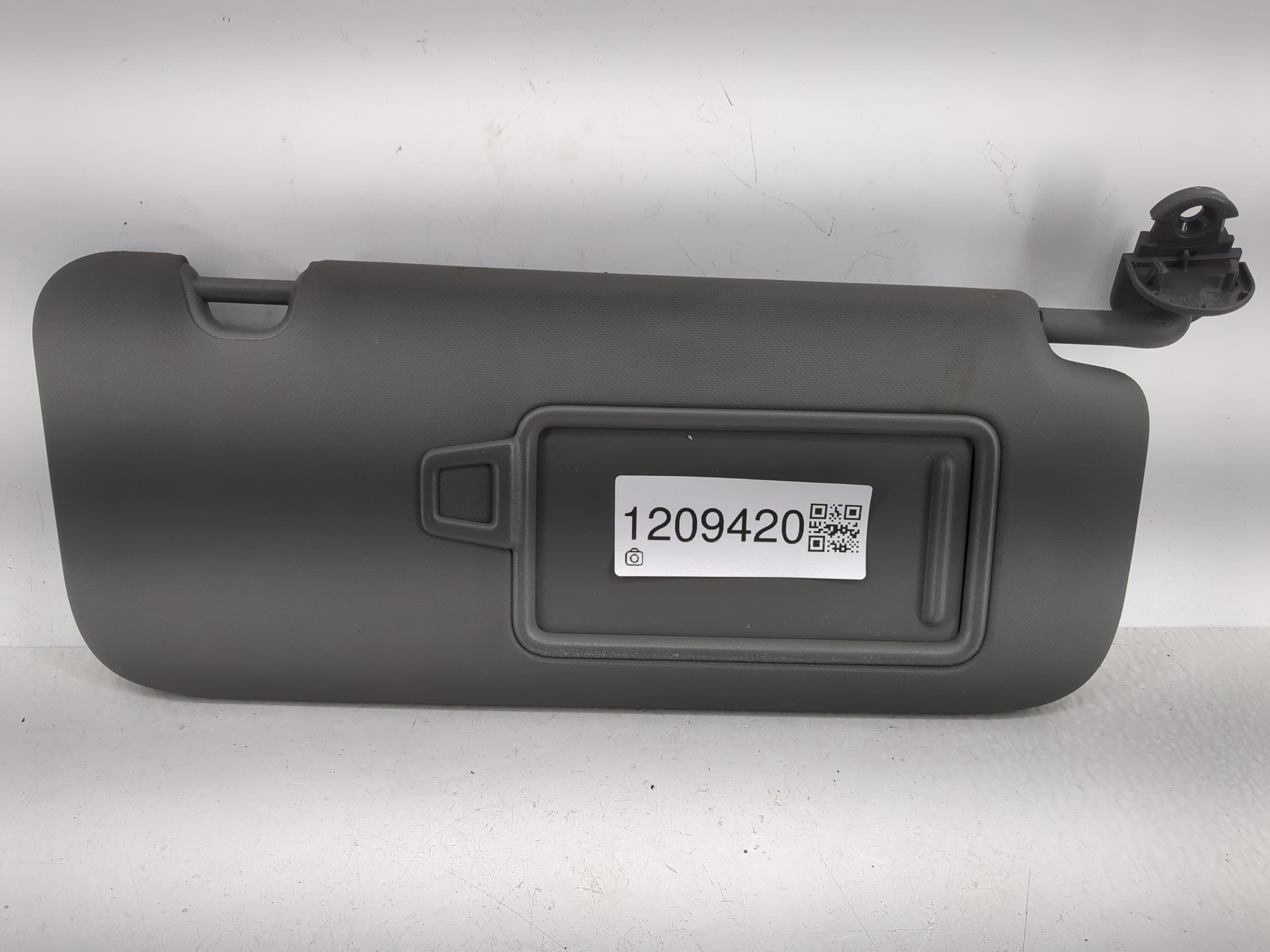 Picture of 2023 Hyundai Elantra Passenger Sun Visor Mirror Right Sunvisor Black 1209420