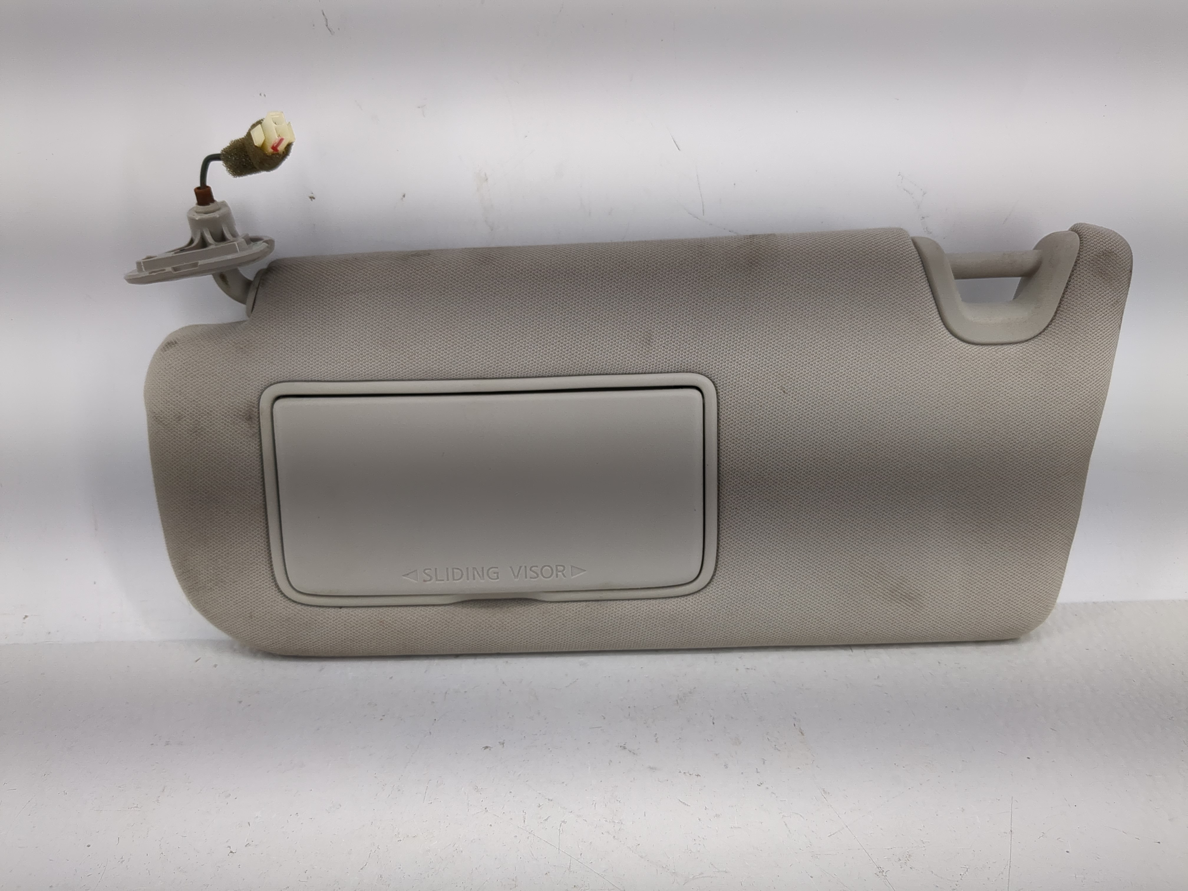 Picture of 2021-2022 Nissan Altima Passenger Sun Visor Mirror Right Sunvisor Gray 1209430