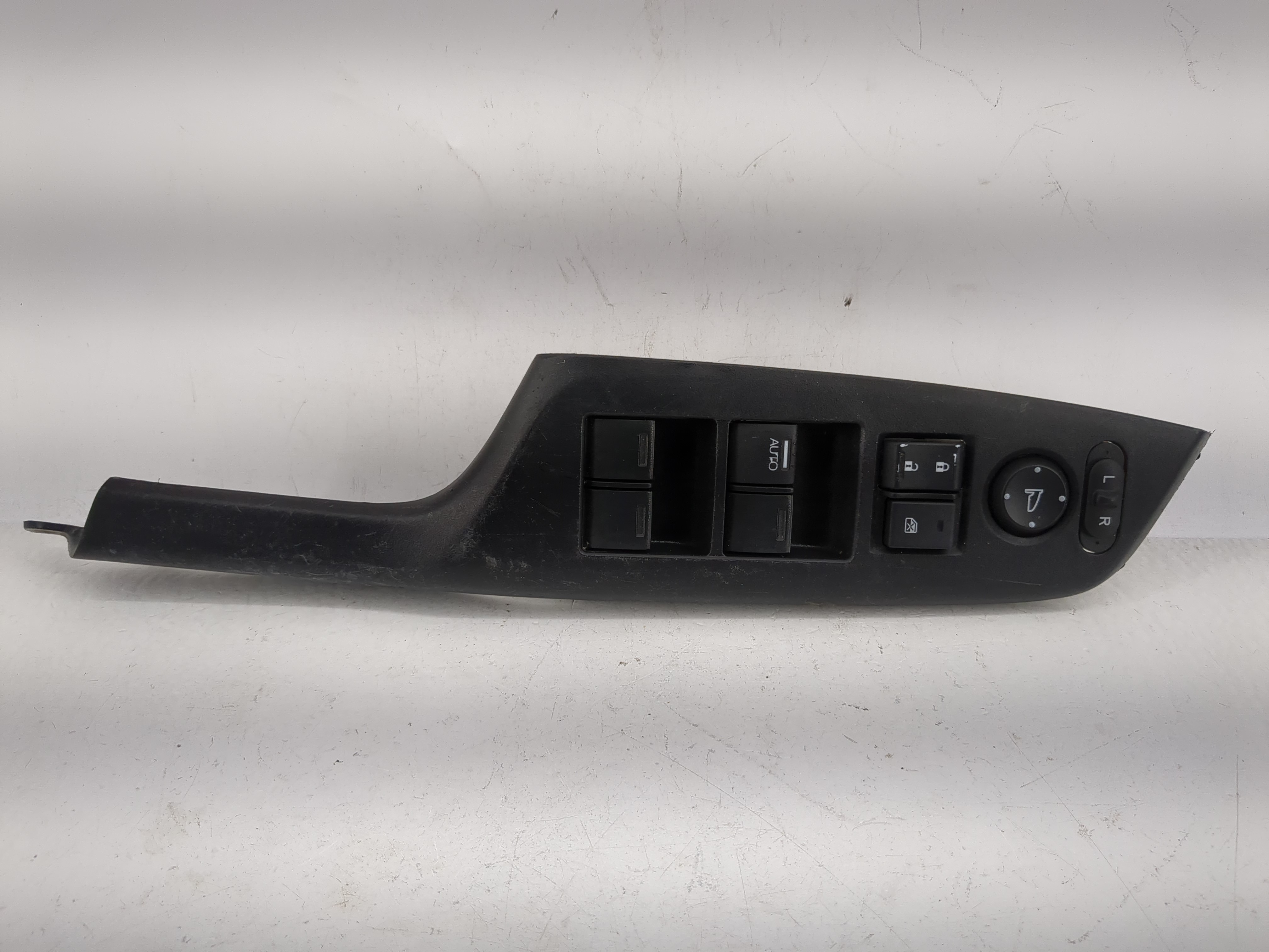2014-2015 Honda Civic Driver Left Door Master Power Window Switch 1209435 - Oemusedautoparts1.com