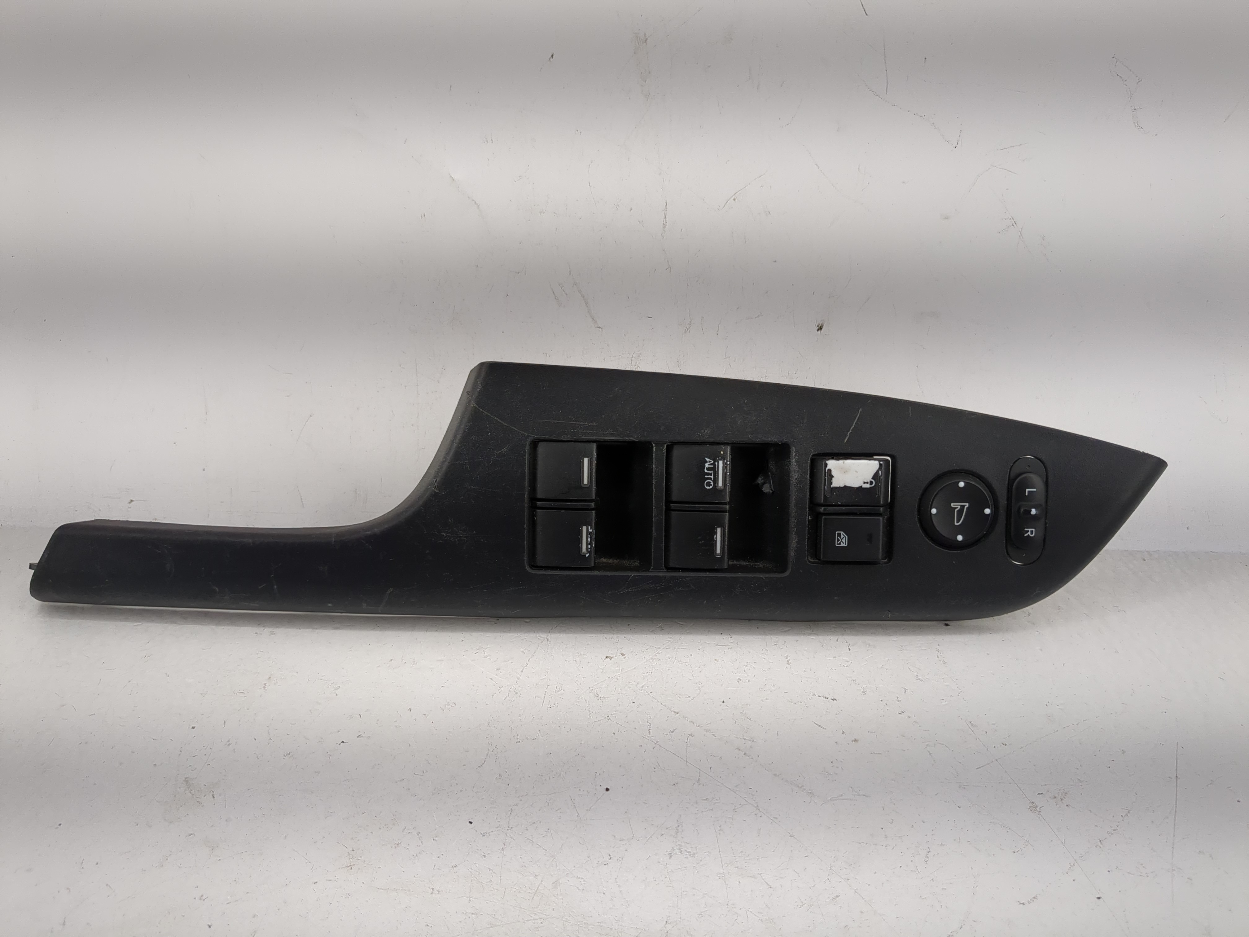 2014-2016 Honda Cr-v Driver Left Door Master Power Window Switch 1209446 - Oemusedautoparts1.com