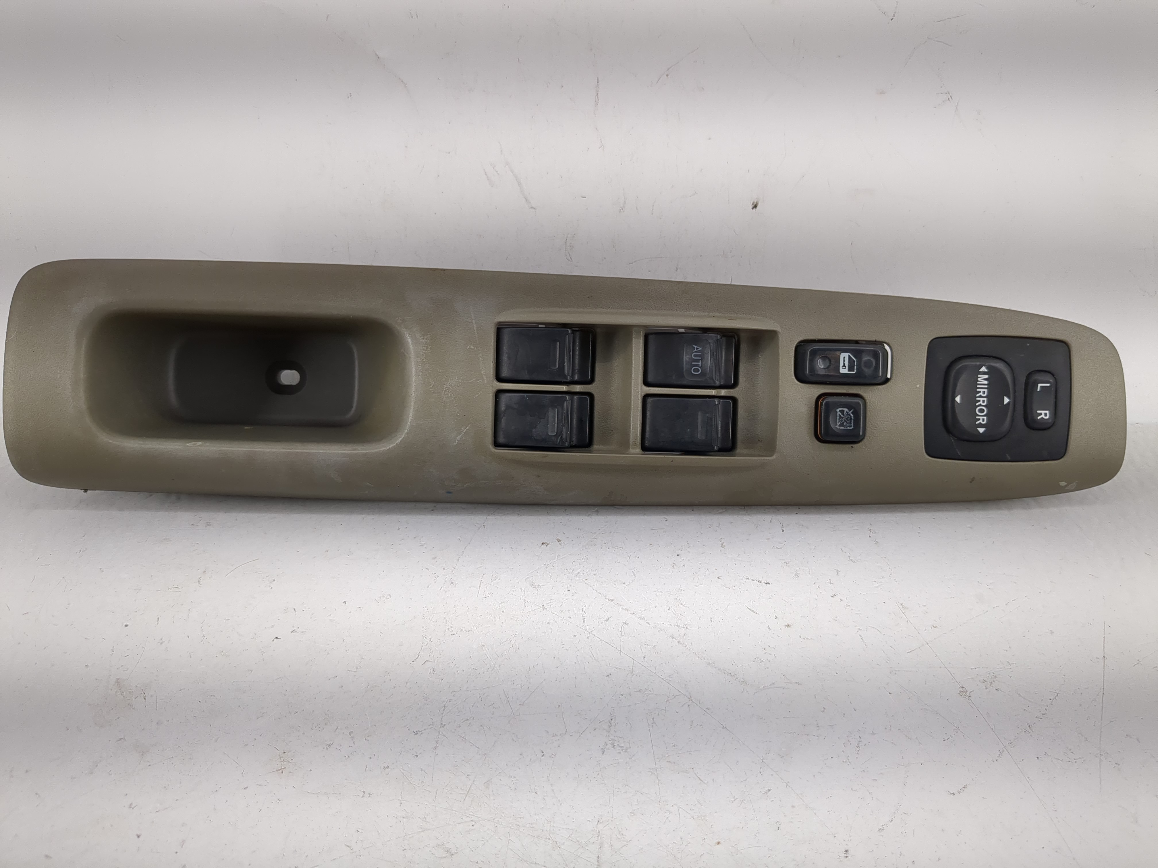 2002-2006 Toyota Camry Driver Left Door Master Power Window Switch 1209456 - Oemusedautoparts1.com
