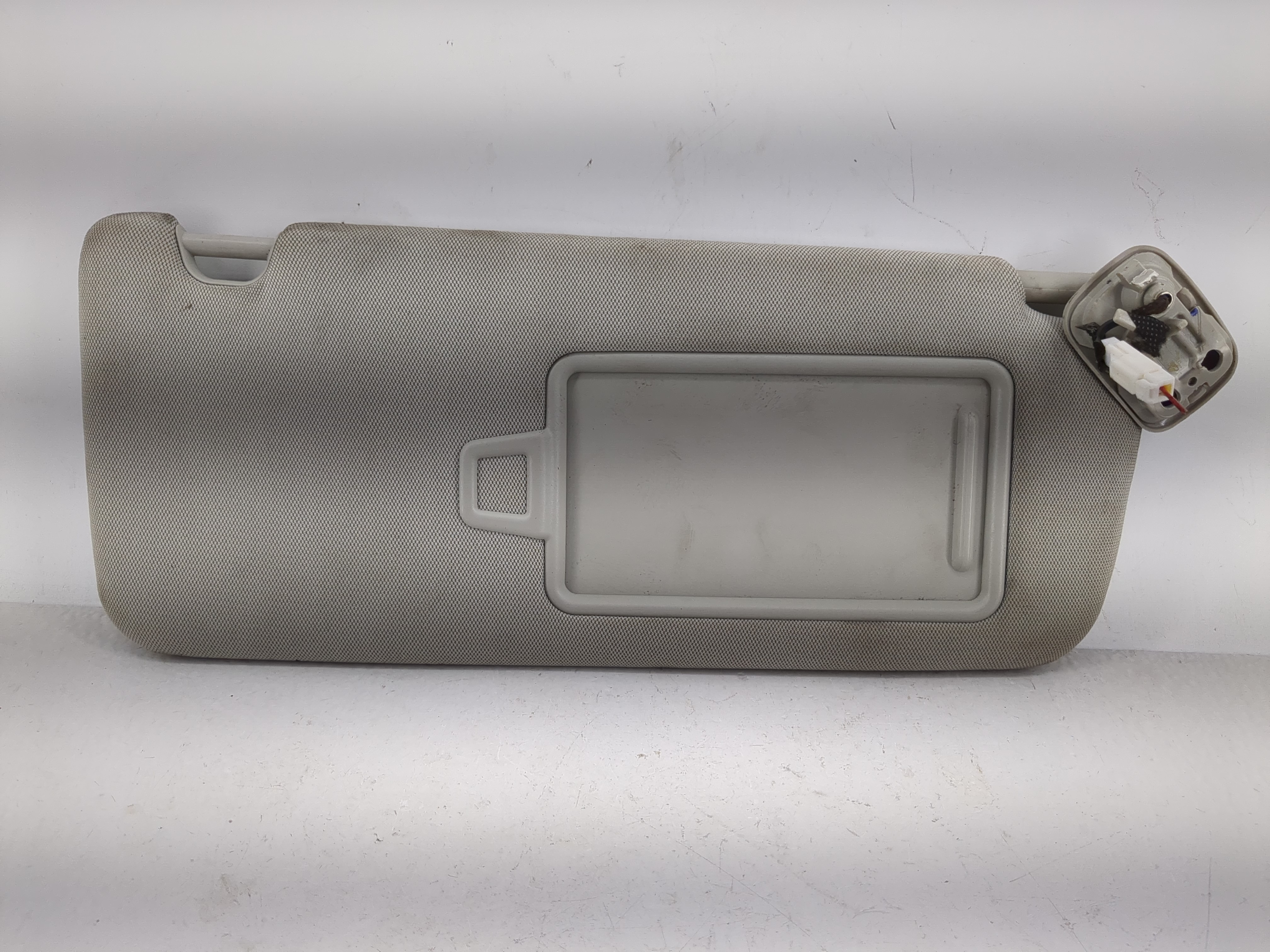 2016-2020 Kia Optima Passenger Sun Visor Mirror Right Sunvisor Gray 1209477 - Oemusedautoparts1.com