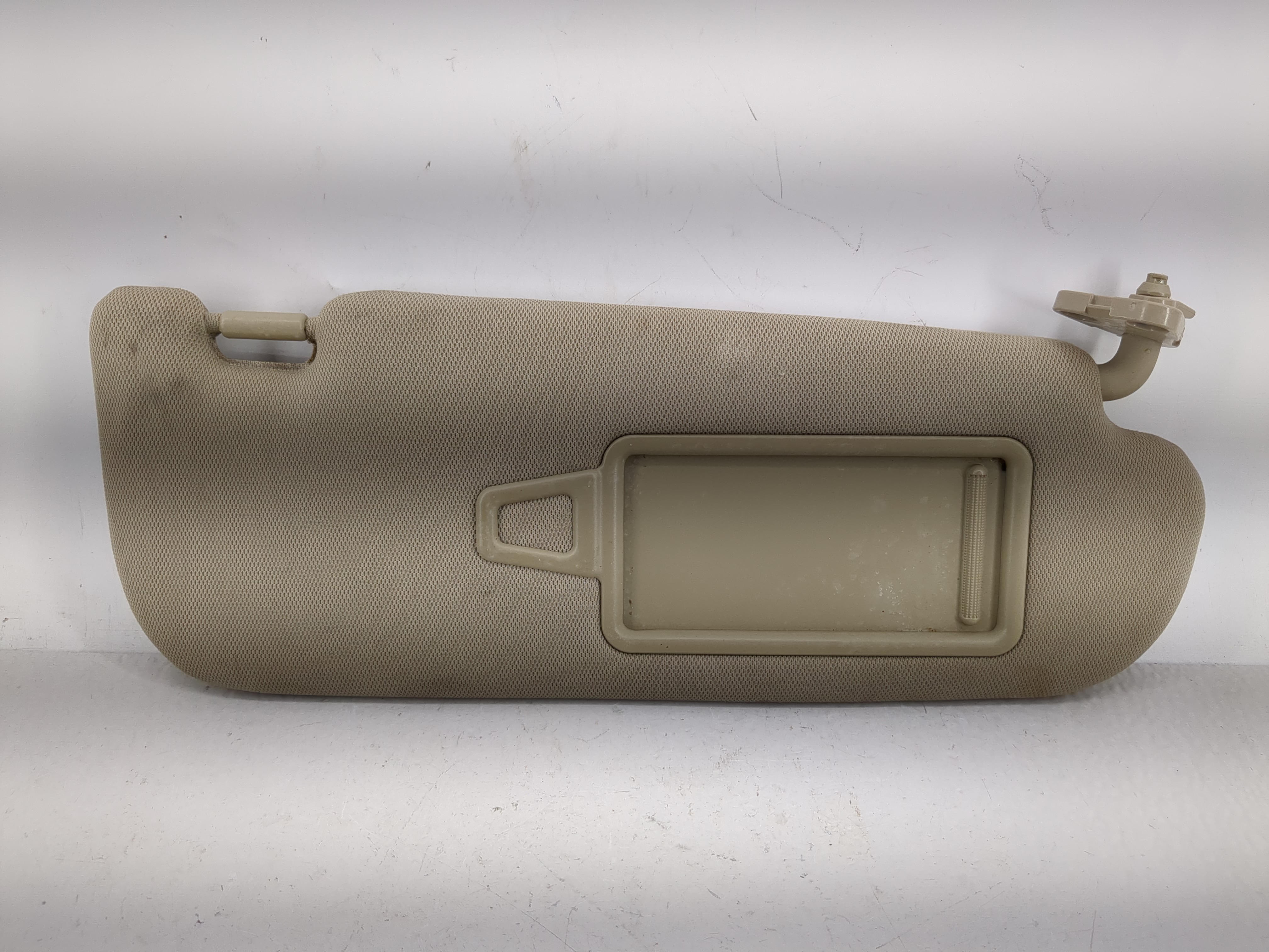 2011-2016 Kia Optima Passenger Sun Visor Mirror Right Sunvisor Beige 1209486 - Oemusedautoparts1.com