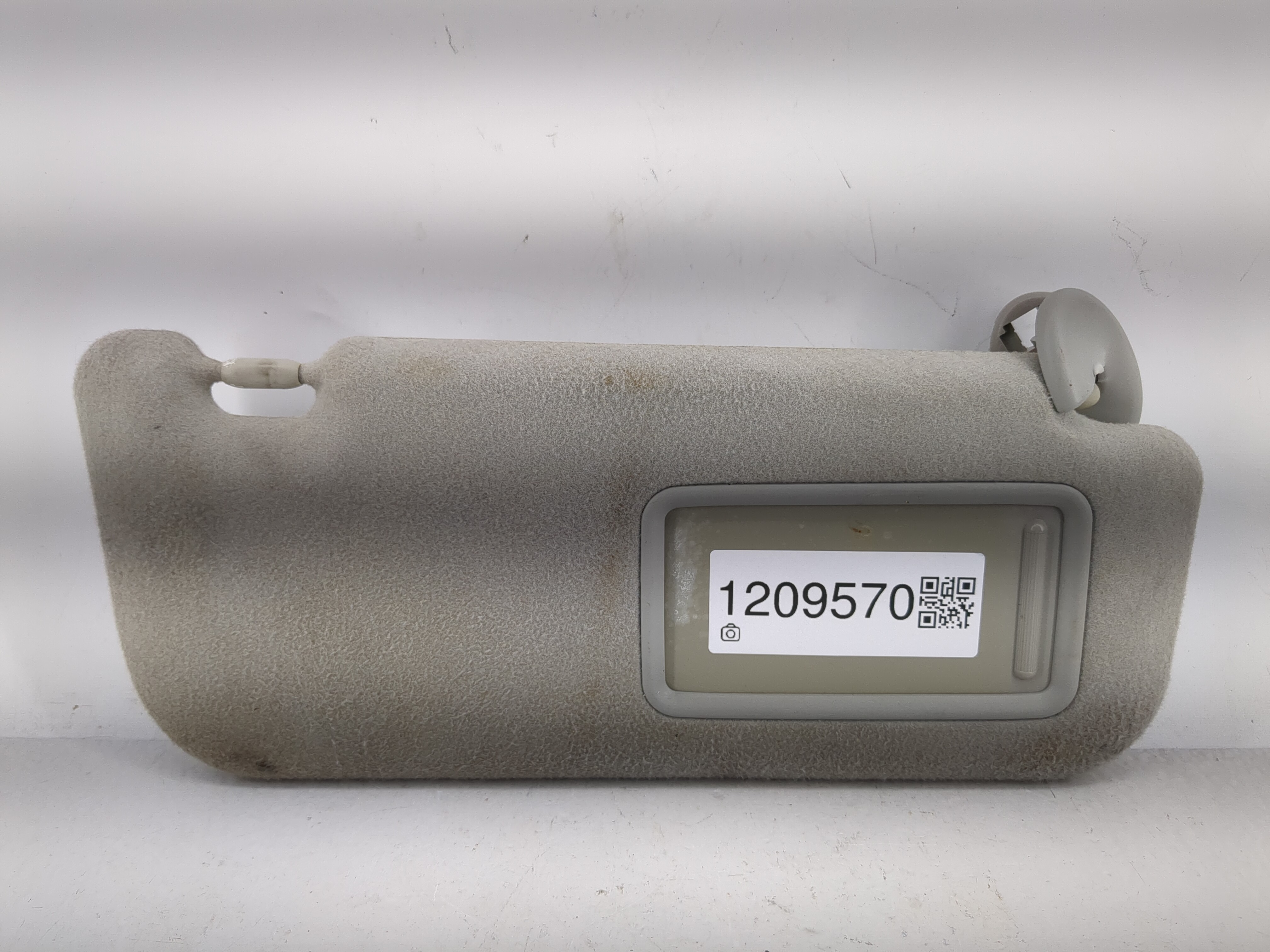 2009-2014 Toyota Matrix Passenger Sun Visor Mirror Right Sunvisor Gray 1209570 - Oemusedautoparts1.com