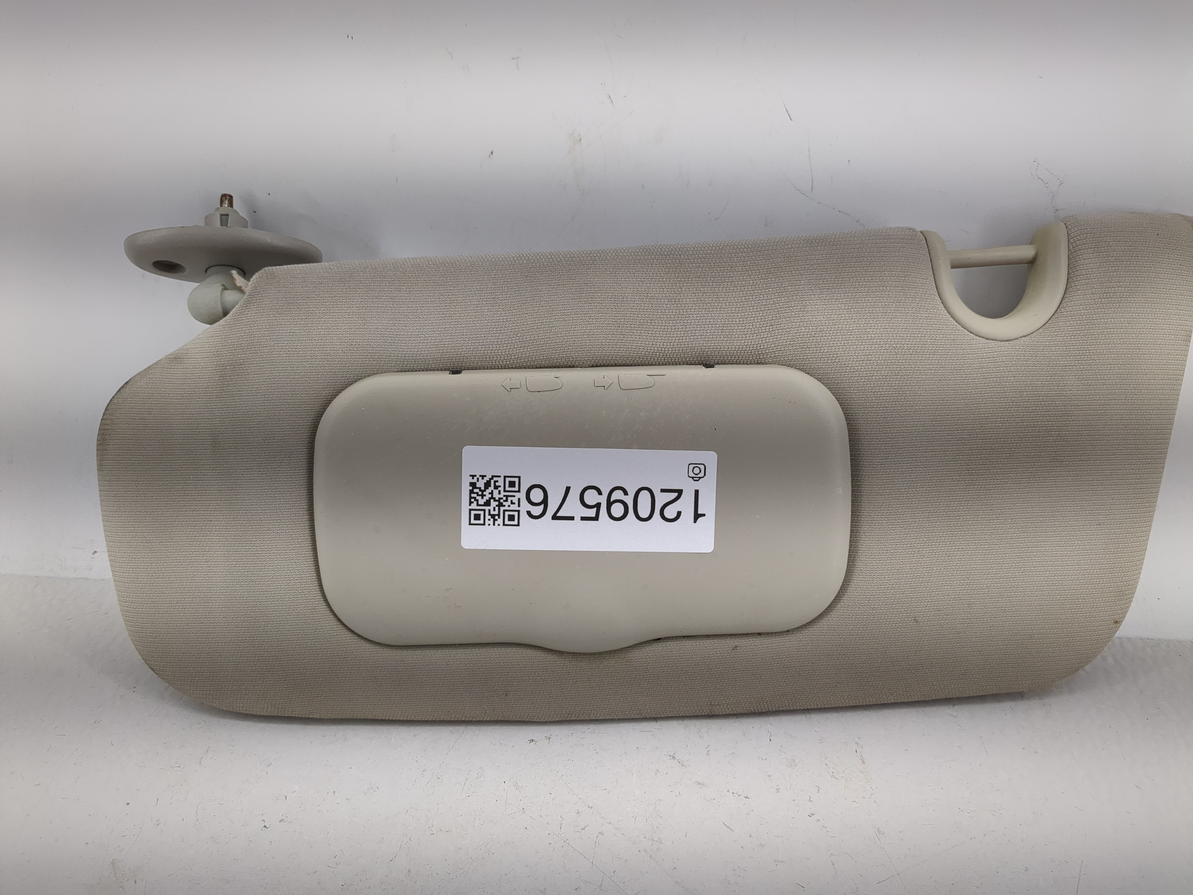 2010-2017 Jeep Compass Driver Sun Visor Mirror Left Sunvisor Gray 1209576 - Oemusedautoparts1.com