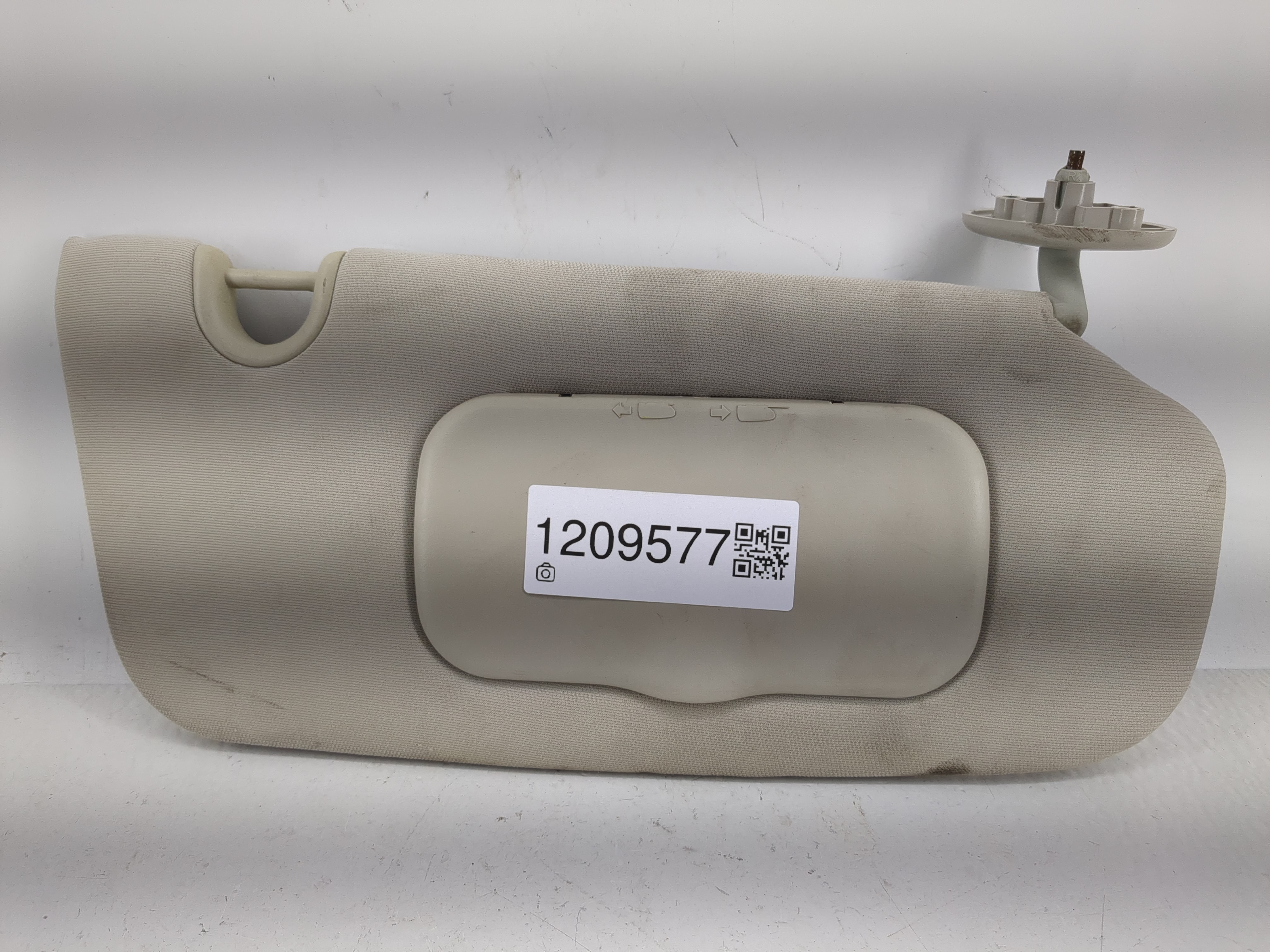 2010-2017 Jeep Compass Passenger Sun Visor Mirror Right Sunvisor Gray 1209577 - Oemusedautoparts1.com