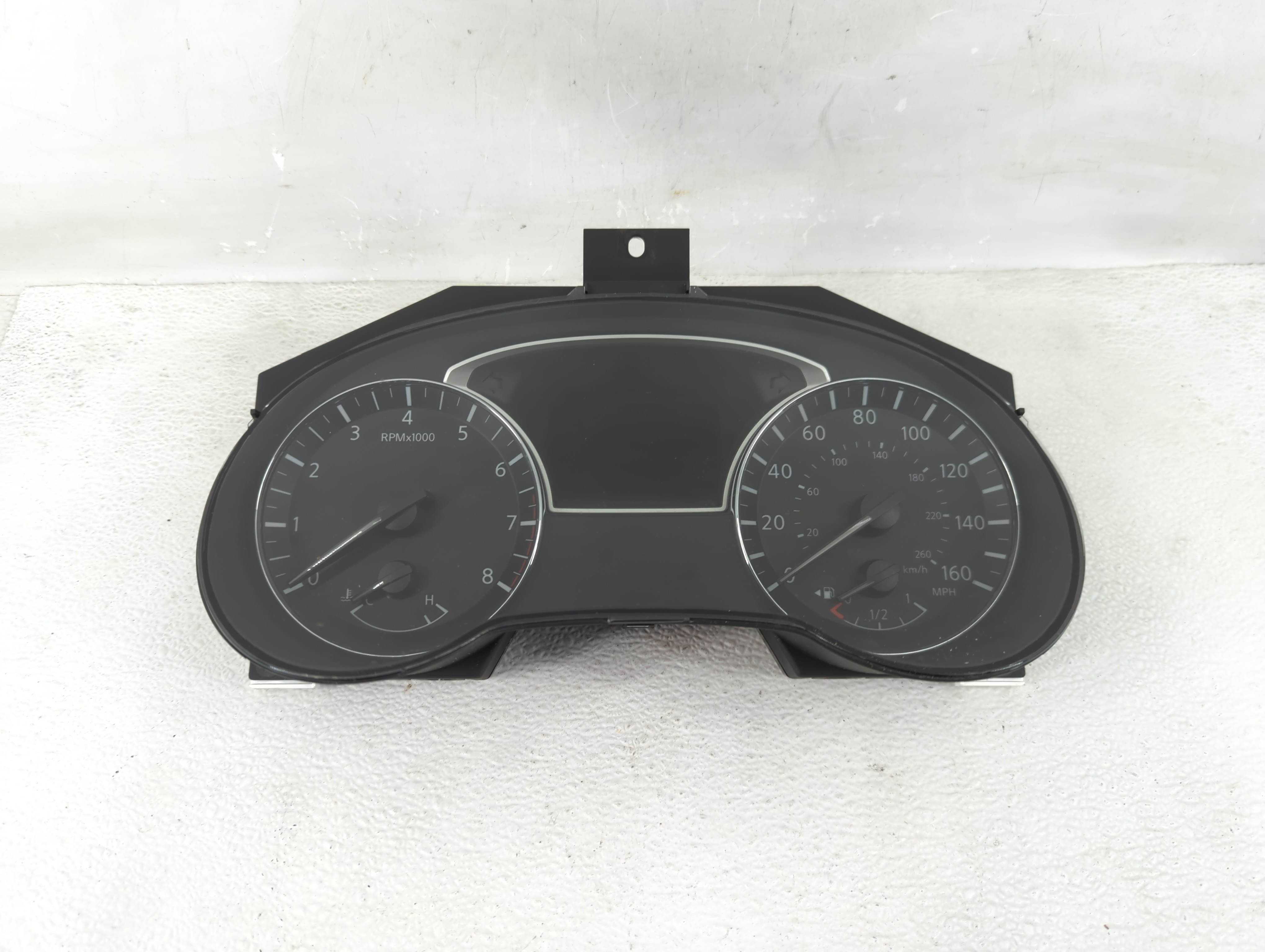 2016-2017 Nissan Altima Speedometer Instrument Cluster Gauges 1209601 - Oemusedautoparts1.com