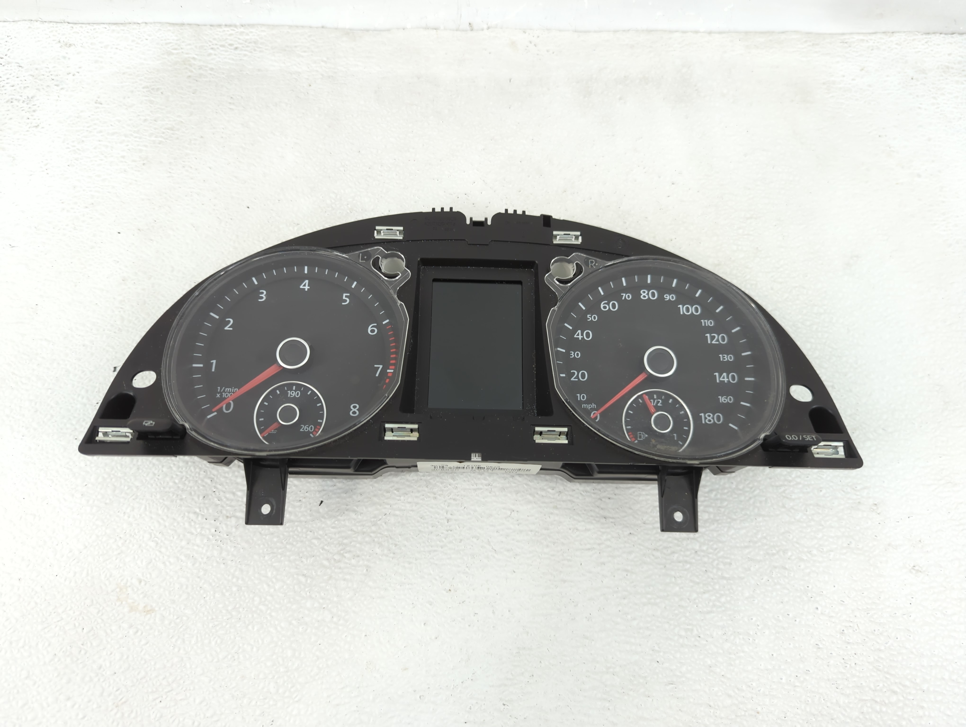 2012-2012 Volkswagen Cc Speedometer Instrument Cluster Gauges 1209610 - Oemusedautoparts1.com