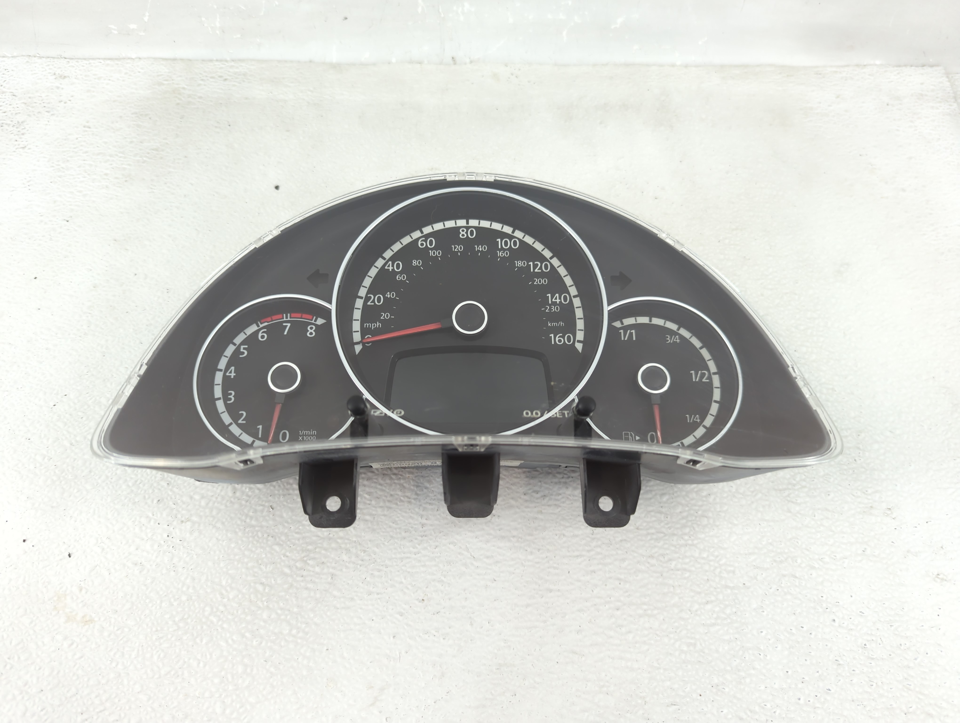 2016-2016 Volkswagen Beetle Speedometer Instrument Cluster Gauges 1209614 - Oemusedautoparts1.com