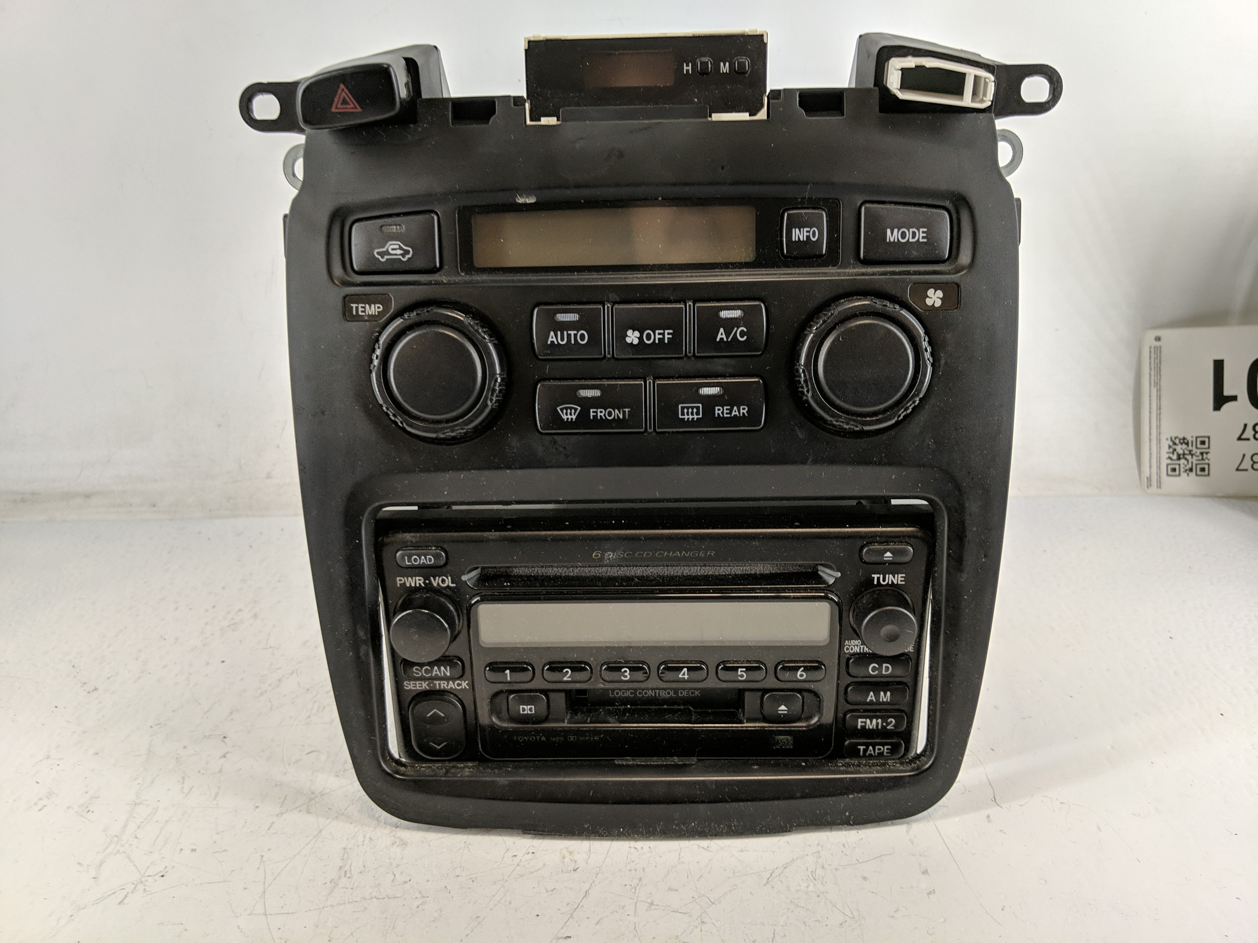 2004-2007 Toyota Highlander Am Fm Cd Player Radio Receiver 1209639 - Oemusedautoparts1.com