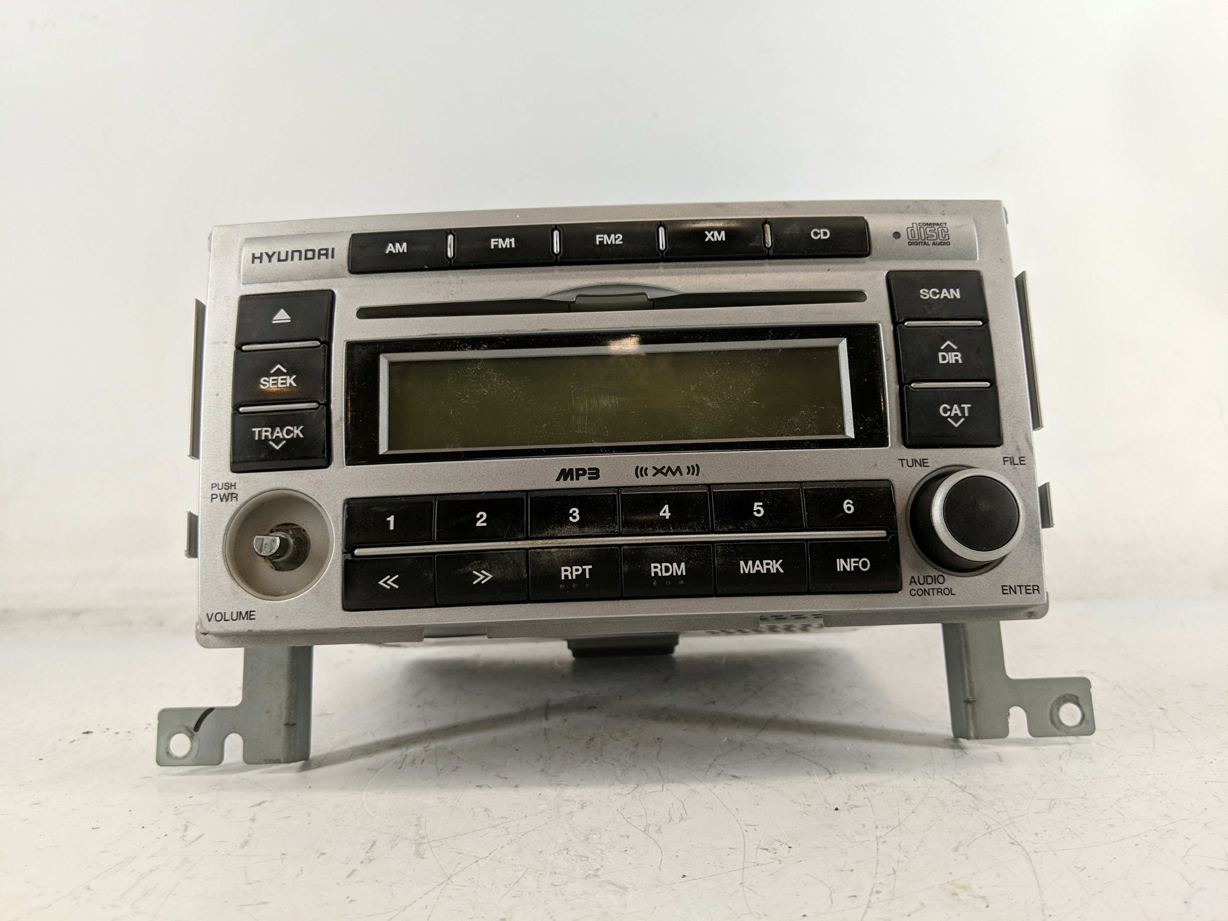 2007-2008 Hyundai Santa Fe Am Fm Cd Player Radio Receiver 1209649 - Oemusedautoparts1.com