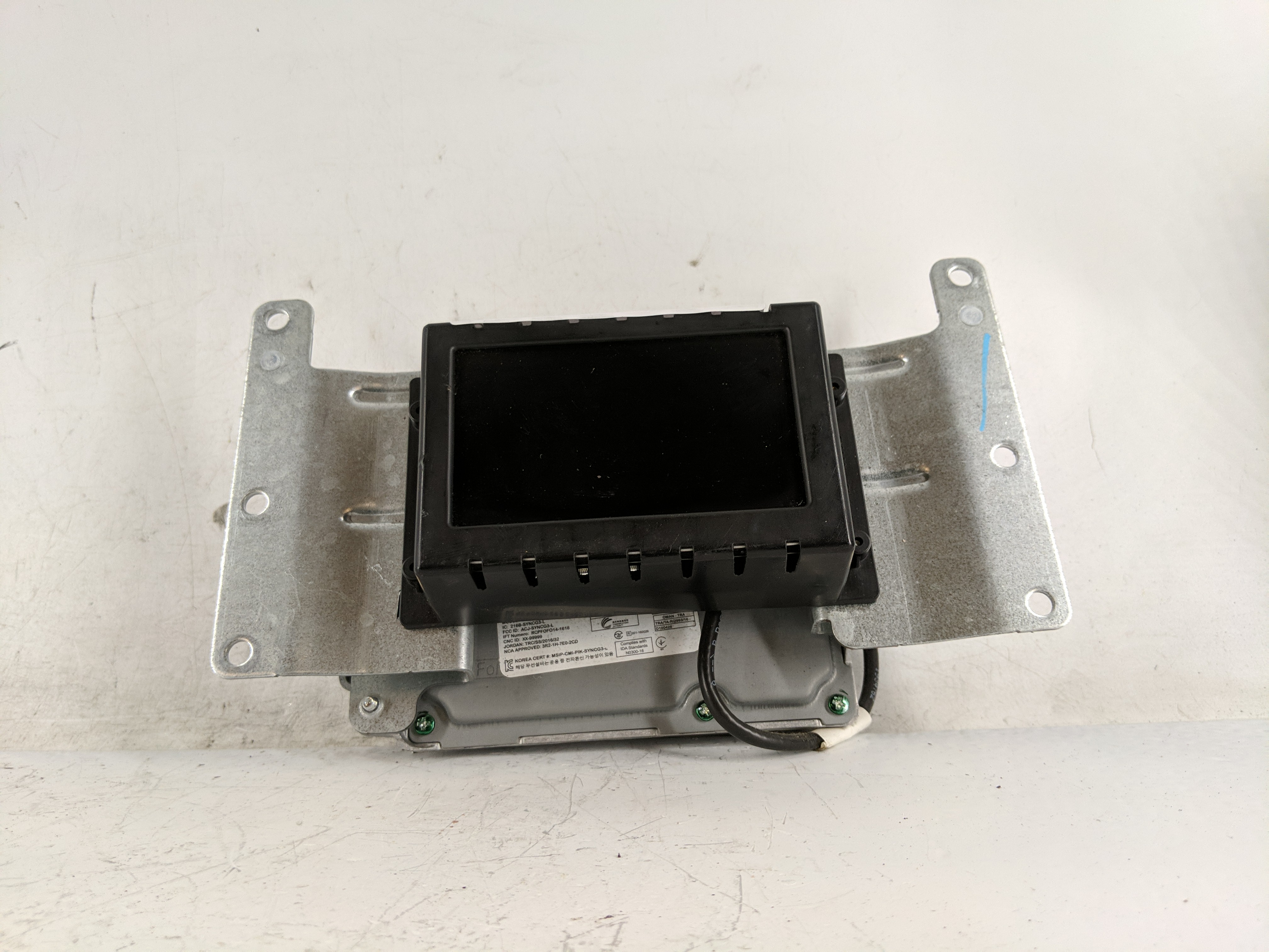 Ford F-150 Am Fm Cd Player Radio Receiver 1209675 - Oemusedautoparts1.com